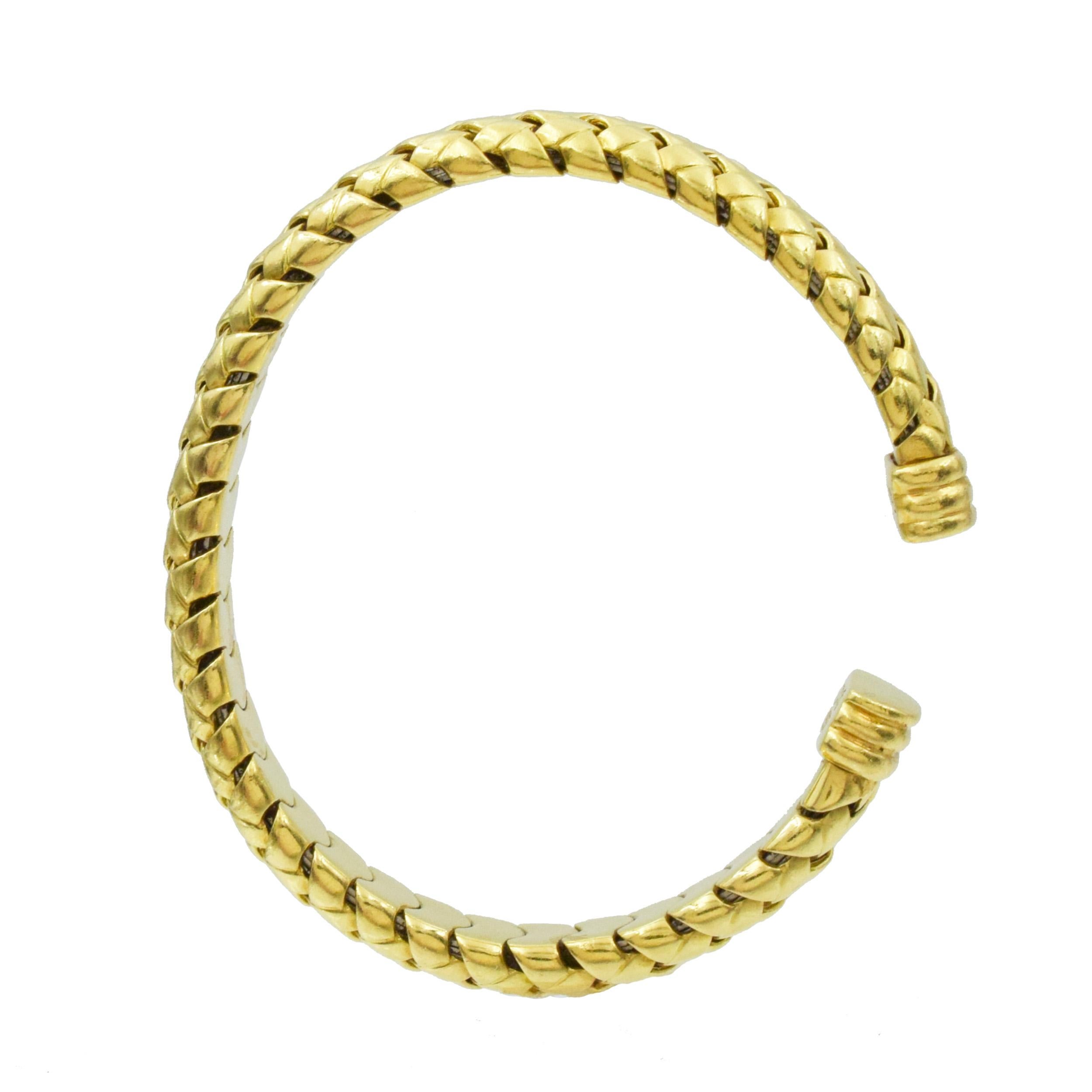 Tiffany & Co. Ensemble de bracelets, bagues et boucles d'oreilles en or 'Vannerie Unisexe en vente