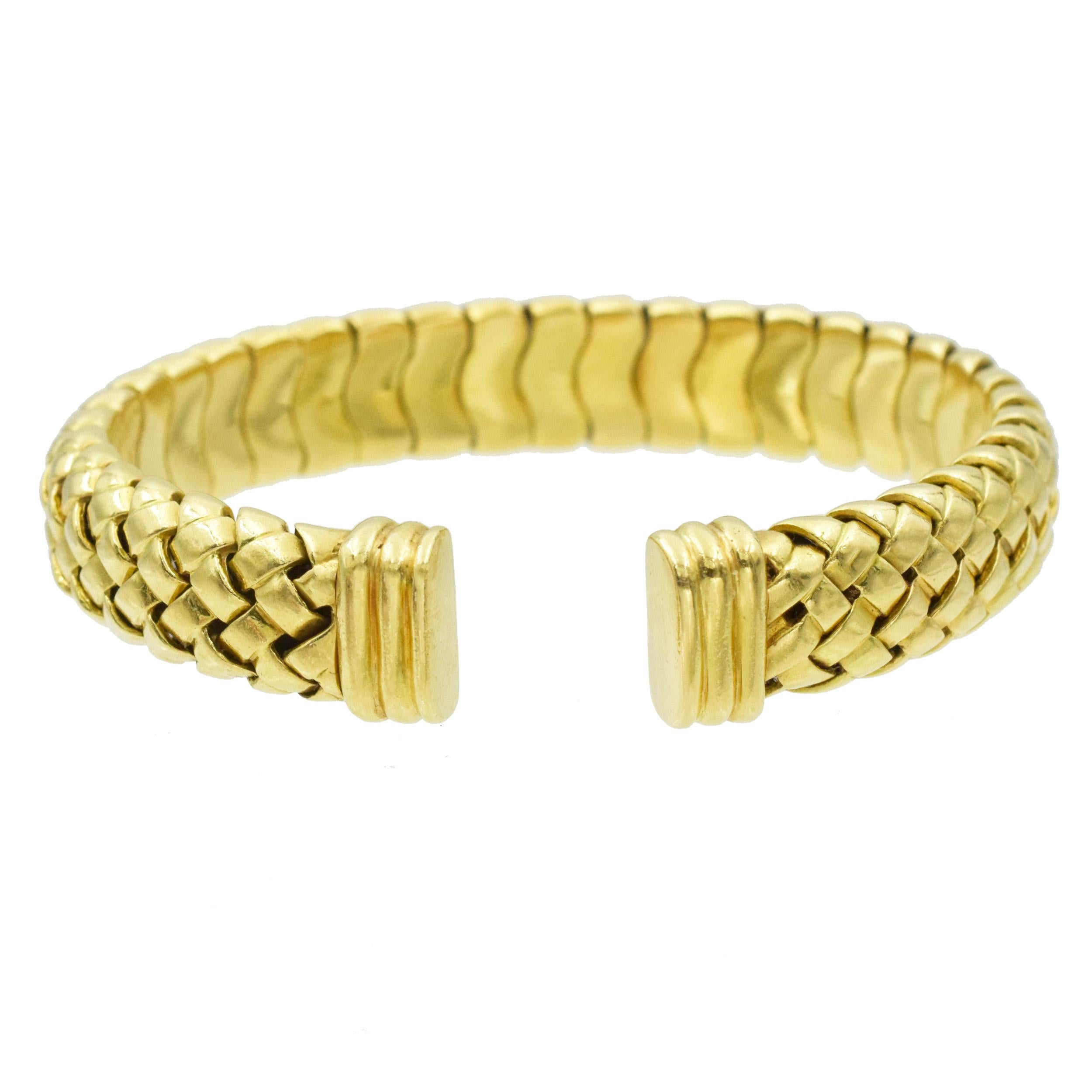 Tiffany & Co. Ensemble de bracelets, bagues et boucles d'oreilles en or 'Vannerie en vente 2