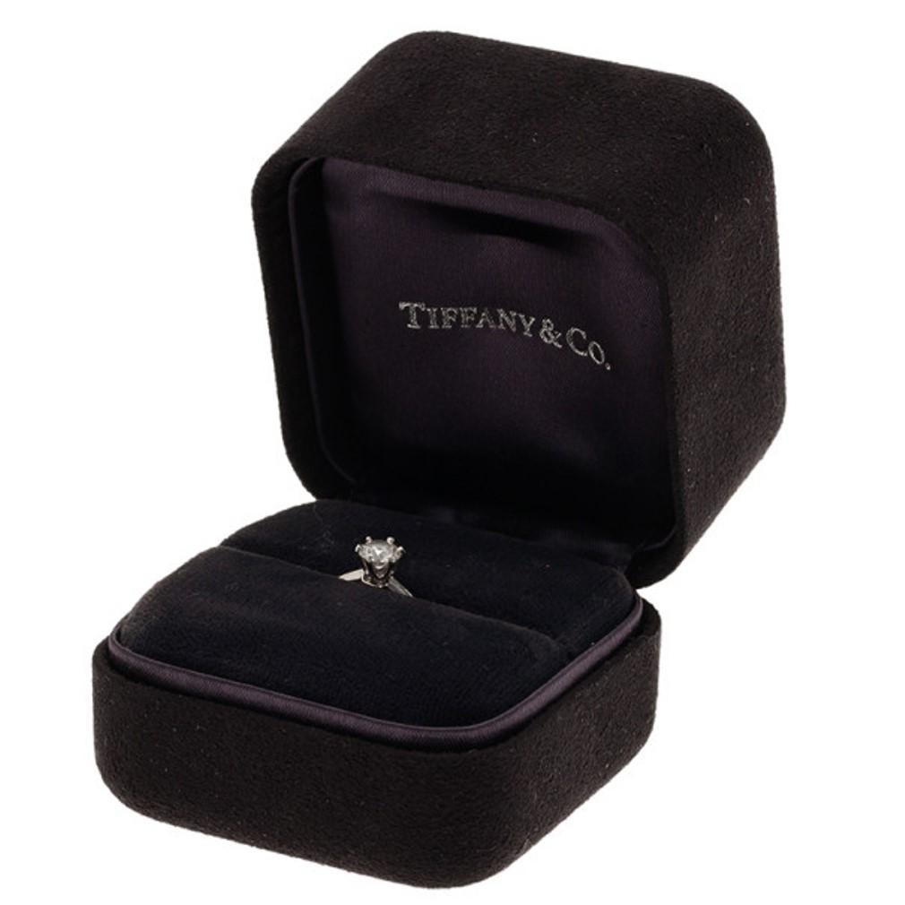 Tiffany & Co. H VVS1 Round Brilliant Diamond Solitaire Ring Size 52.5 1