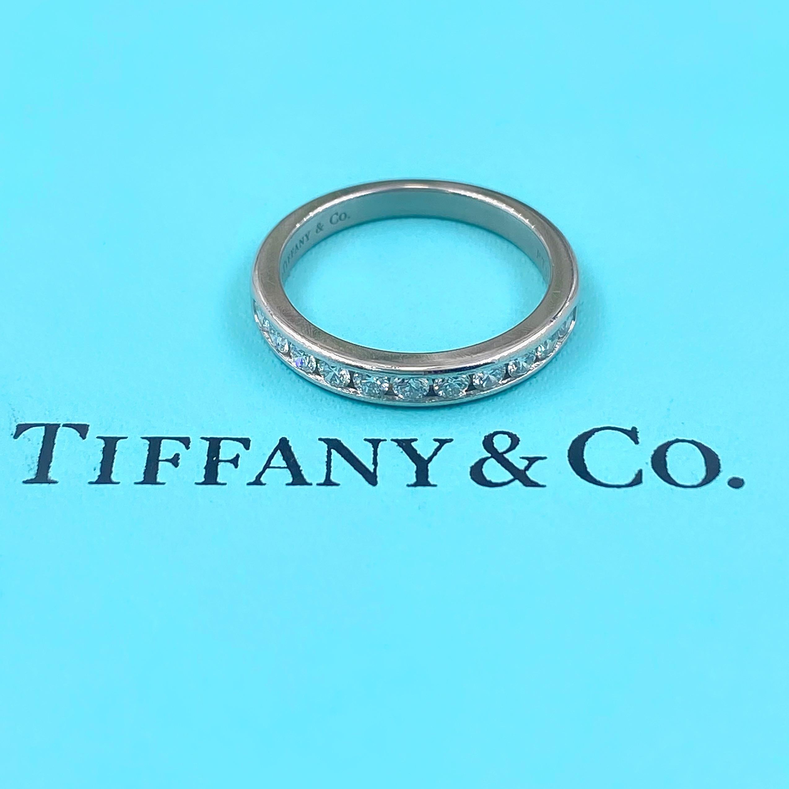 Women's or Men's Tiffany & Co Half Circle Round Diamond 0.33 Carat Wedding Band Ring Platinum For Sale