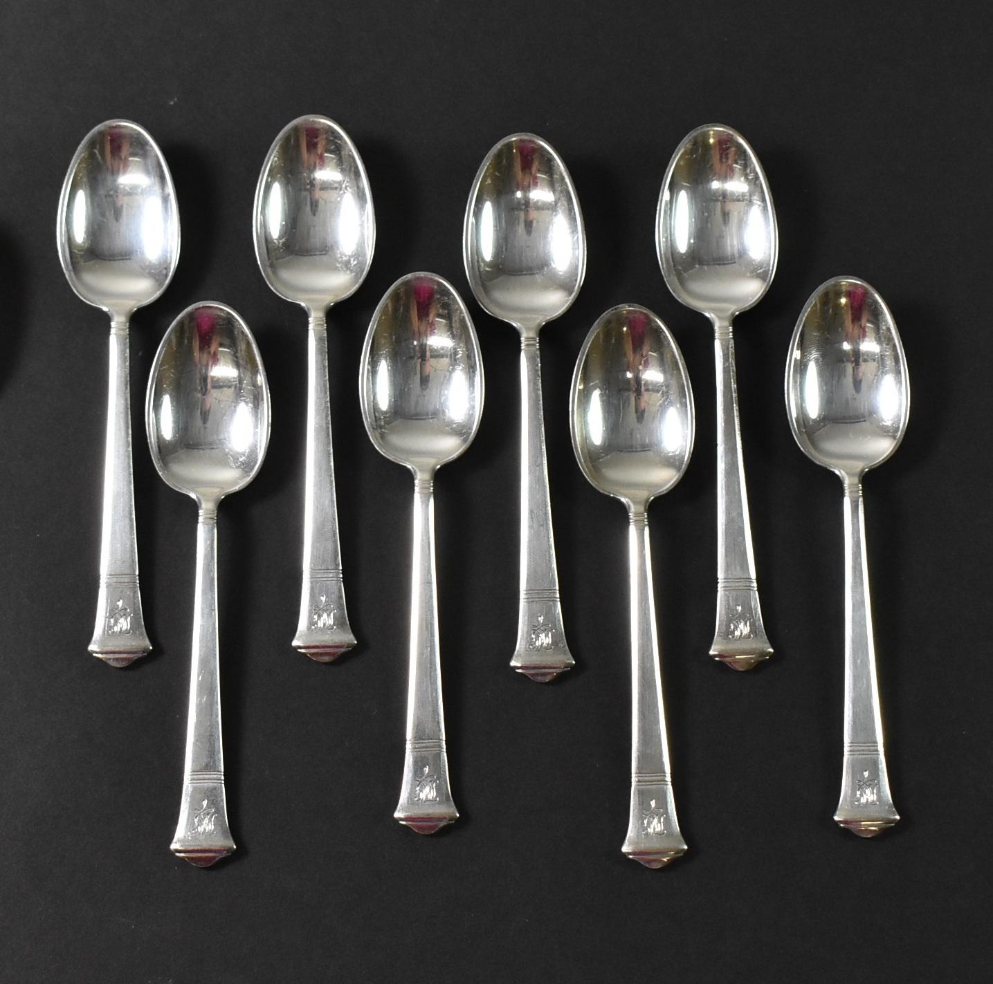 Tiffany & Co Hampton Sterling Silver, 130 pieces For Sale 7