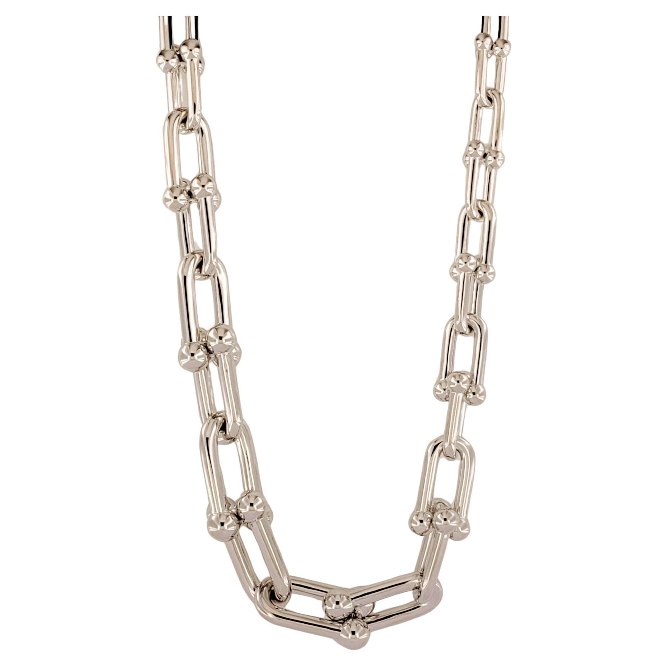 TIFFANY & Co. Hardware Graduated Link Chain in Sterling Silver 925 For Sale