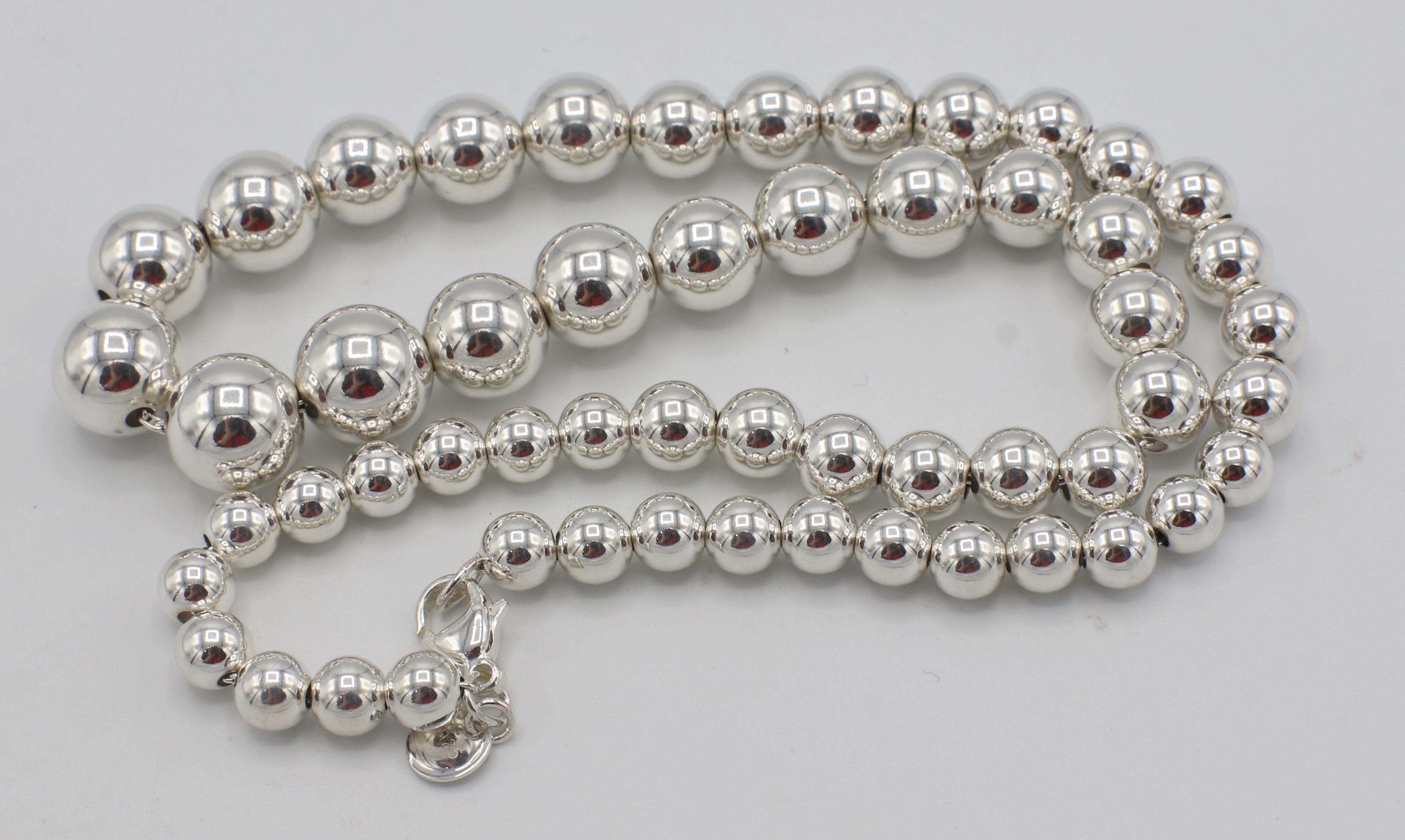 Tiffany & Co. Collier de perles graduées en argent Sterling Hardware Ball and Ball Pour femmes en vente
