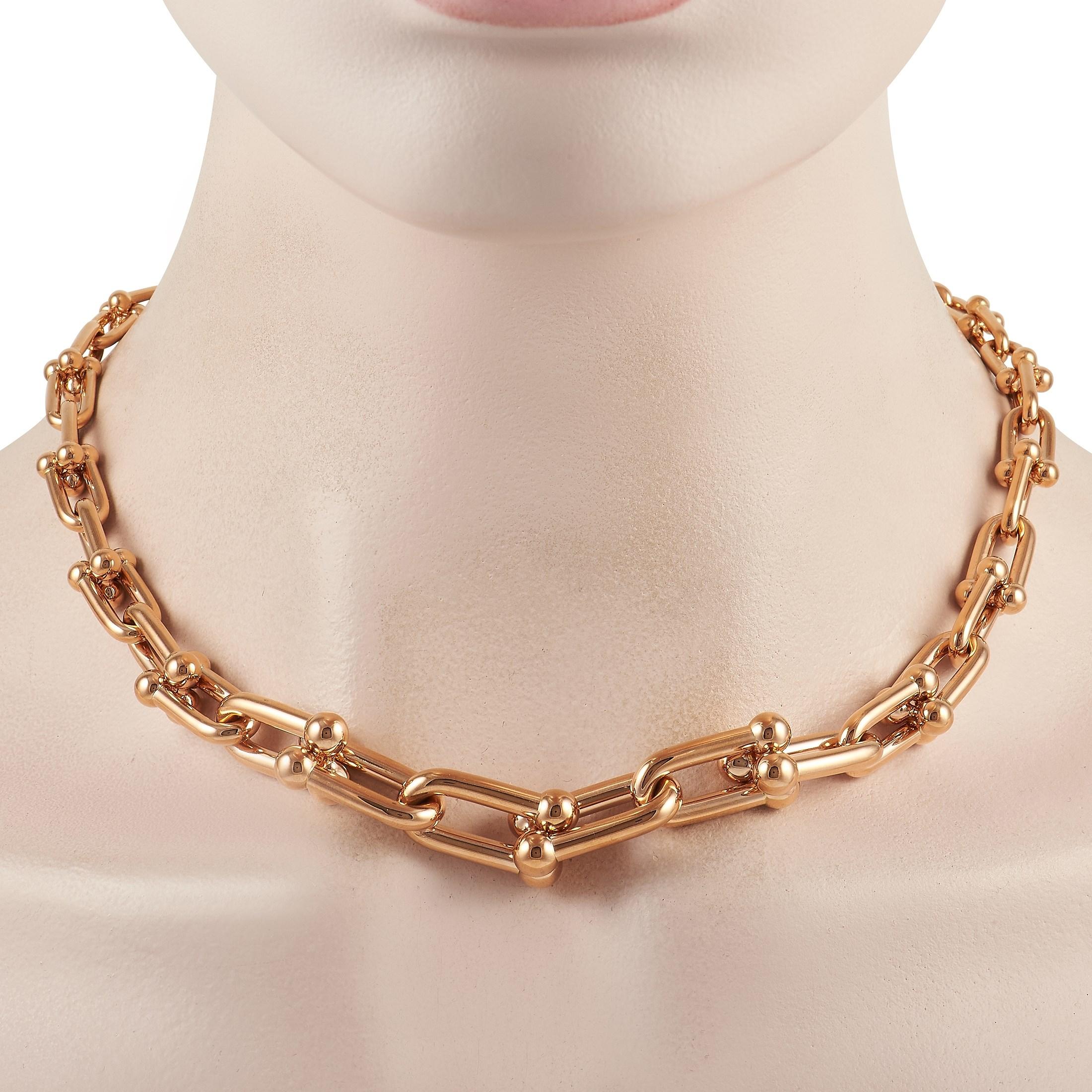 Diese Halskette aus der Tiffany & Co. Kollektion besteht vollständig aus abgestuften Gliedern aus 18 Karat Roségold. Die HardWear Collection verbindet urbane Eleganz mit gehobener Opulenz. Diese auffällige Kette ist 18 Zoll lang und verleiht jedem