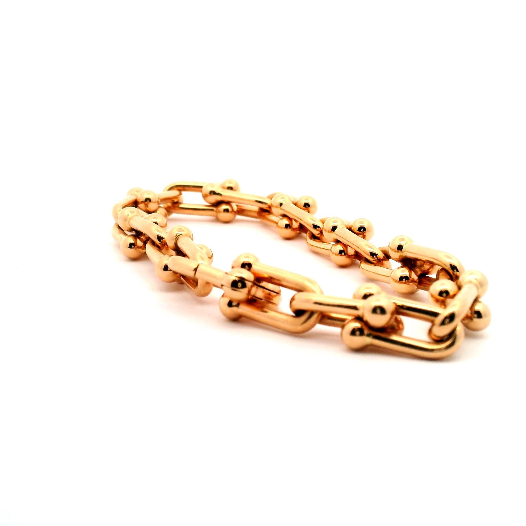 Tiffany & Co. Hardwear bracelet 

Size Medium

Length 8