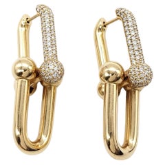 Tiffany & Co. Boucles d'oreilles HardWear en or jaune 18 carats, à gros maillons et pavé de diamants