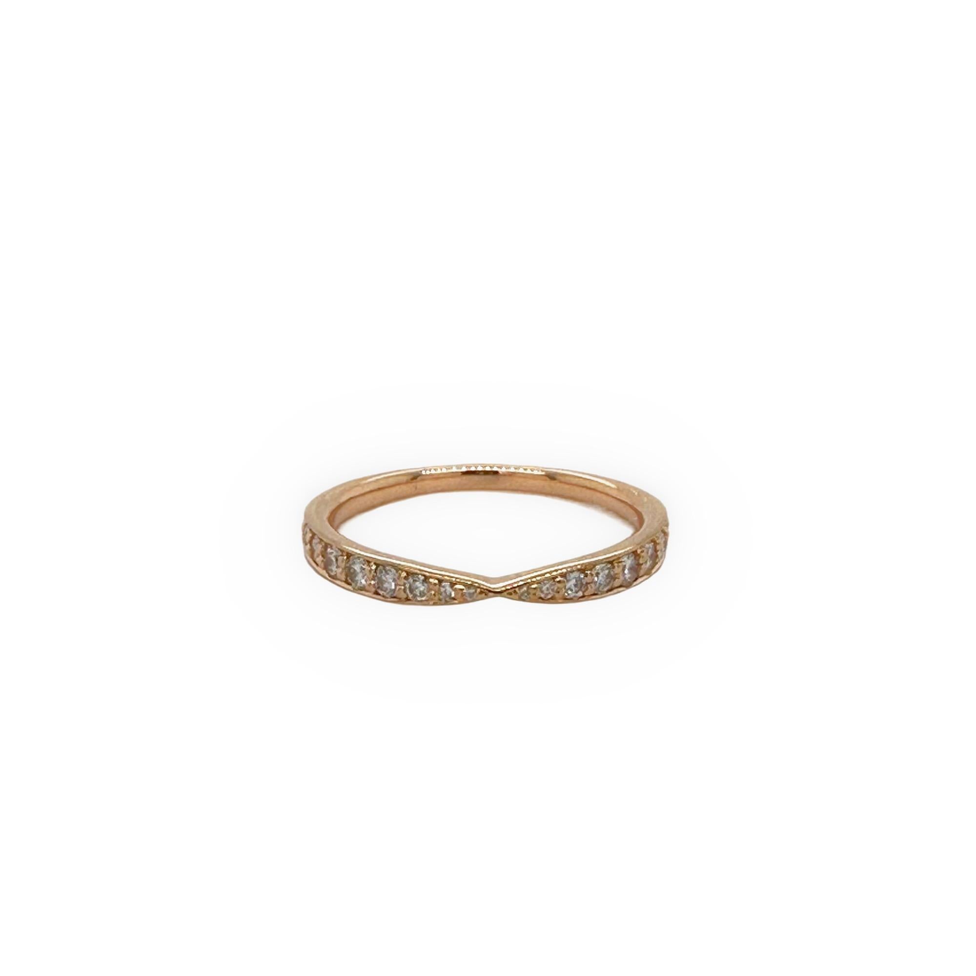 Taille ronde Tiffany & Co. Bague à anneau en or rose et diamants harmonieux en vente