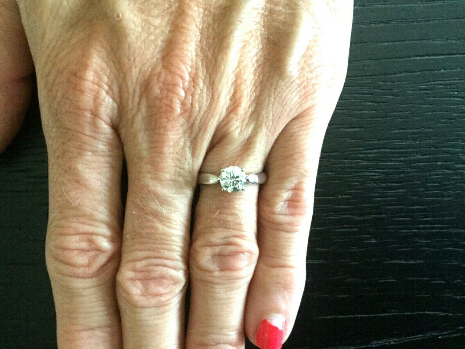 Round Cut Tiffany & Co. Harmony Platinum and Diamond Engagement Ring 1.06 Ct H VS2 3 EXC