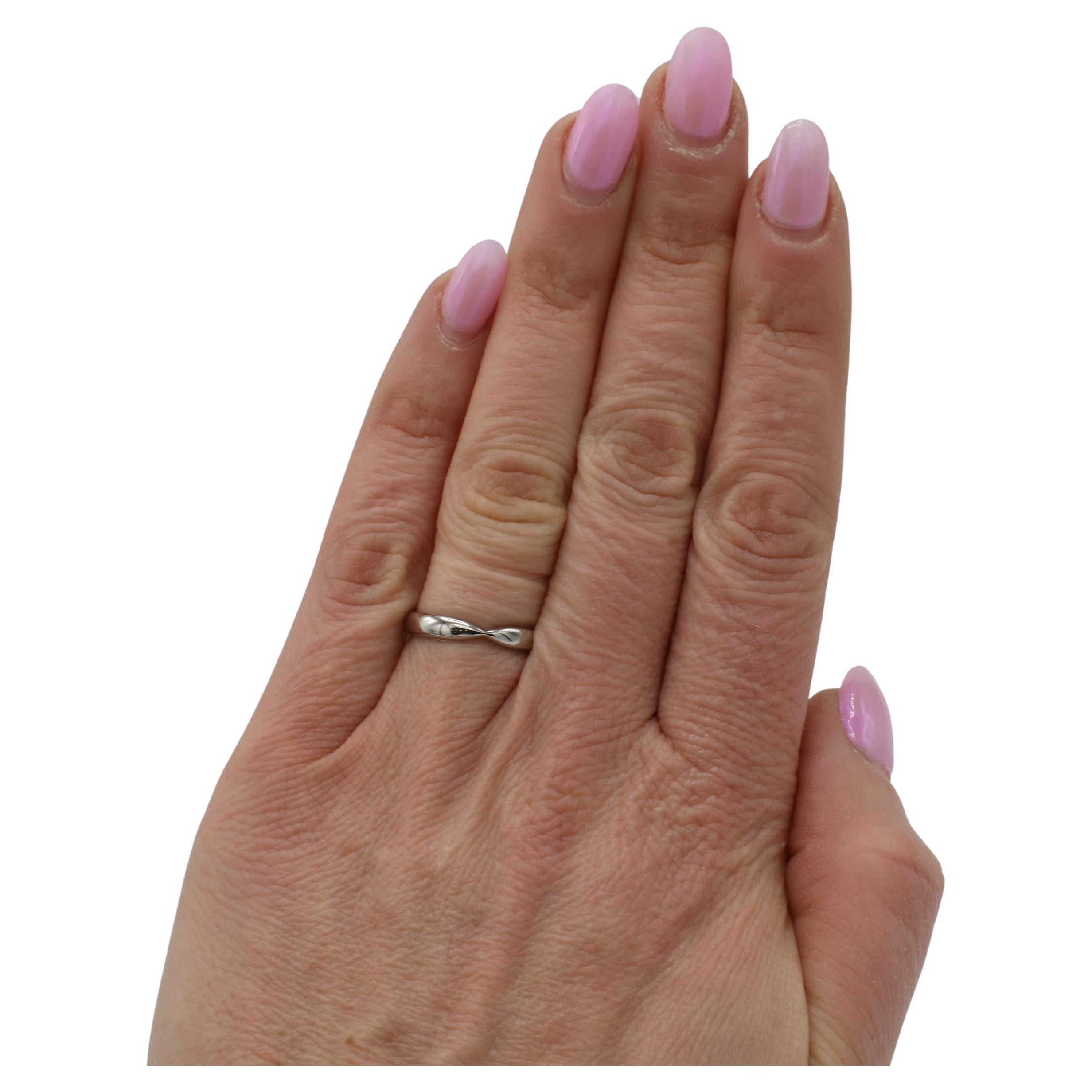 Tiffany & Co. Harmony Platinum Wedding Band Ring 3MM In Excellent Condition For Sale In  Baltimore, MD
