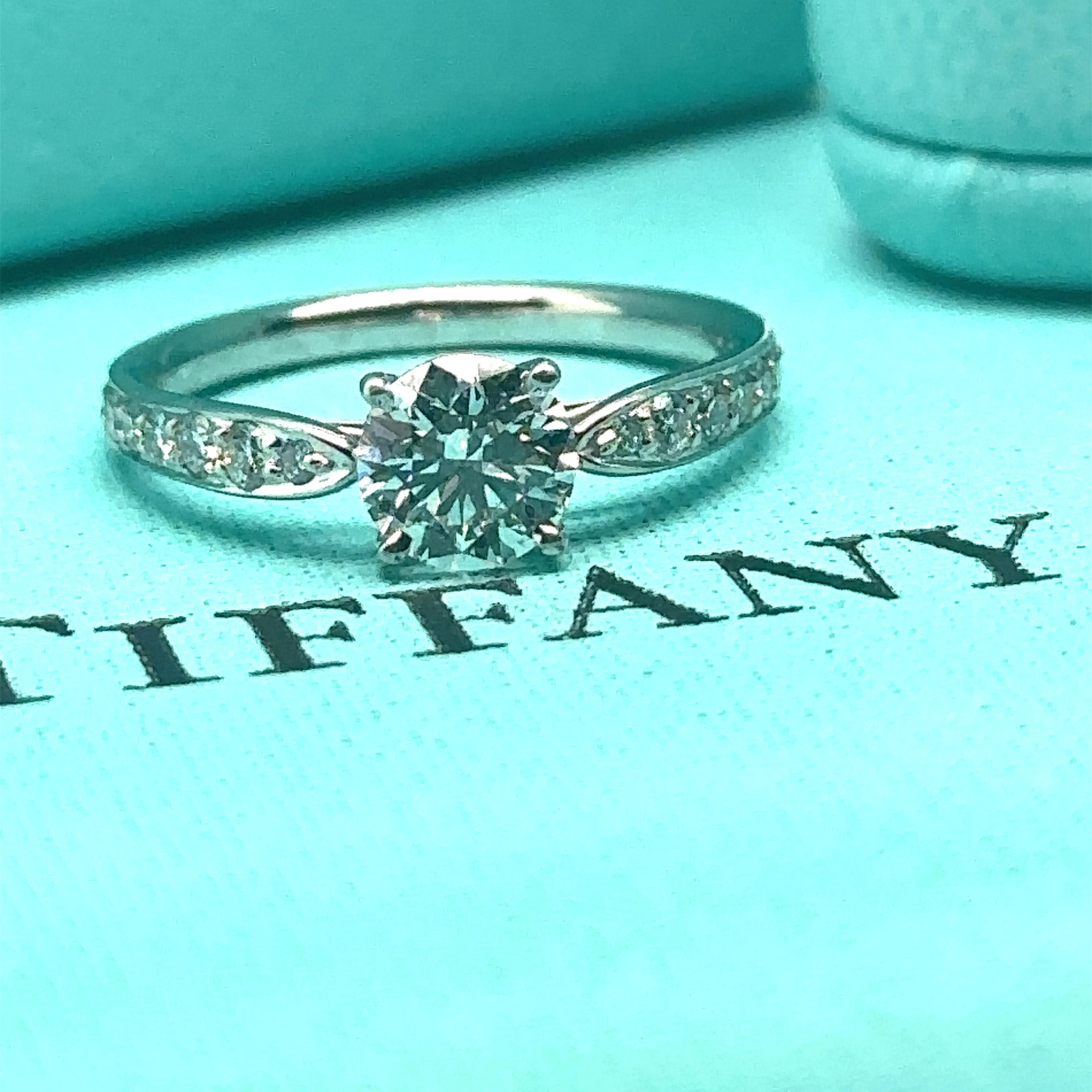 Tiffany & Co, bague Harmony en platine 0,62 carat en vente 4