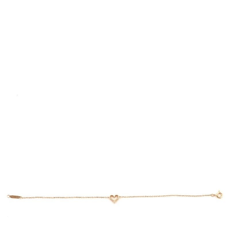 Condition: Great. Shows signs of minor wear.
Accessories: No Accessories
Measurements: Circumference: 6.5