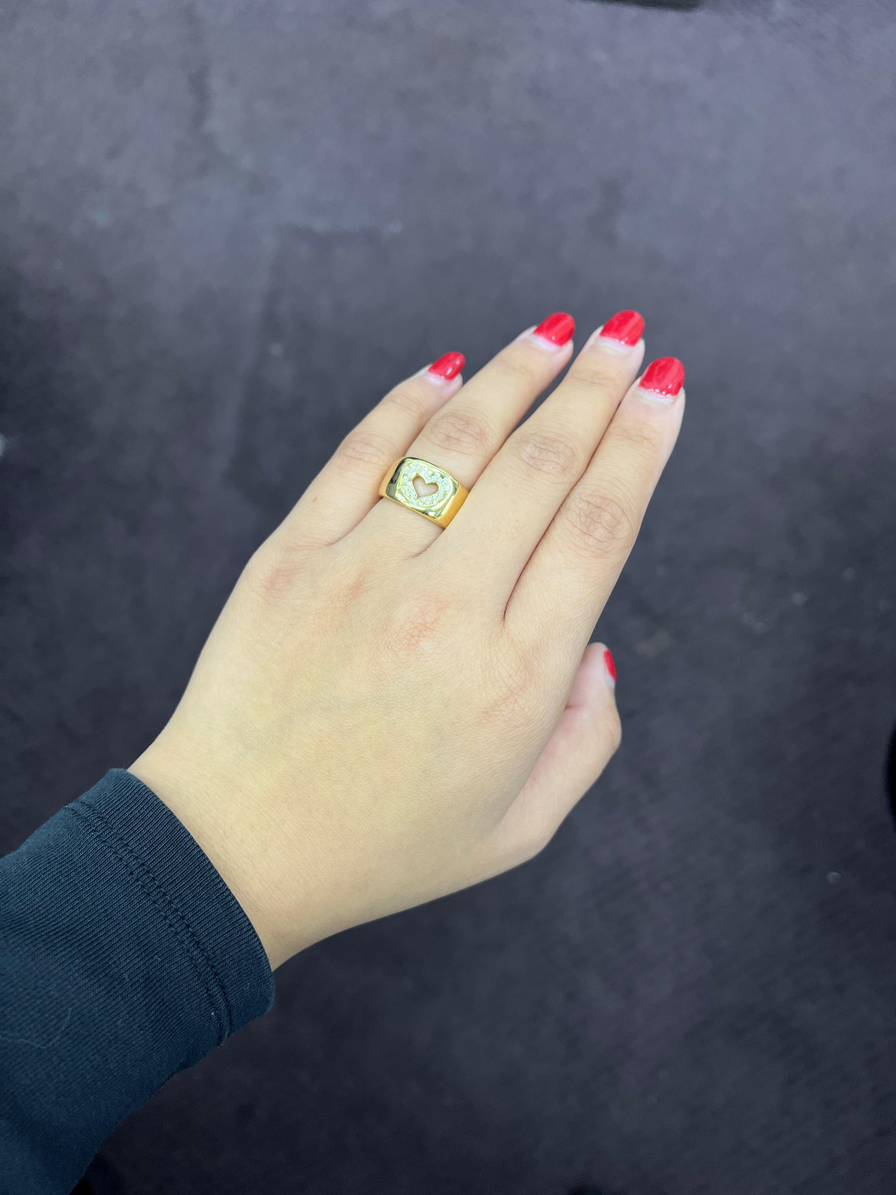 Tiffany & Co. Bague en or avec cœur et diamant en vente 3