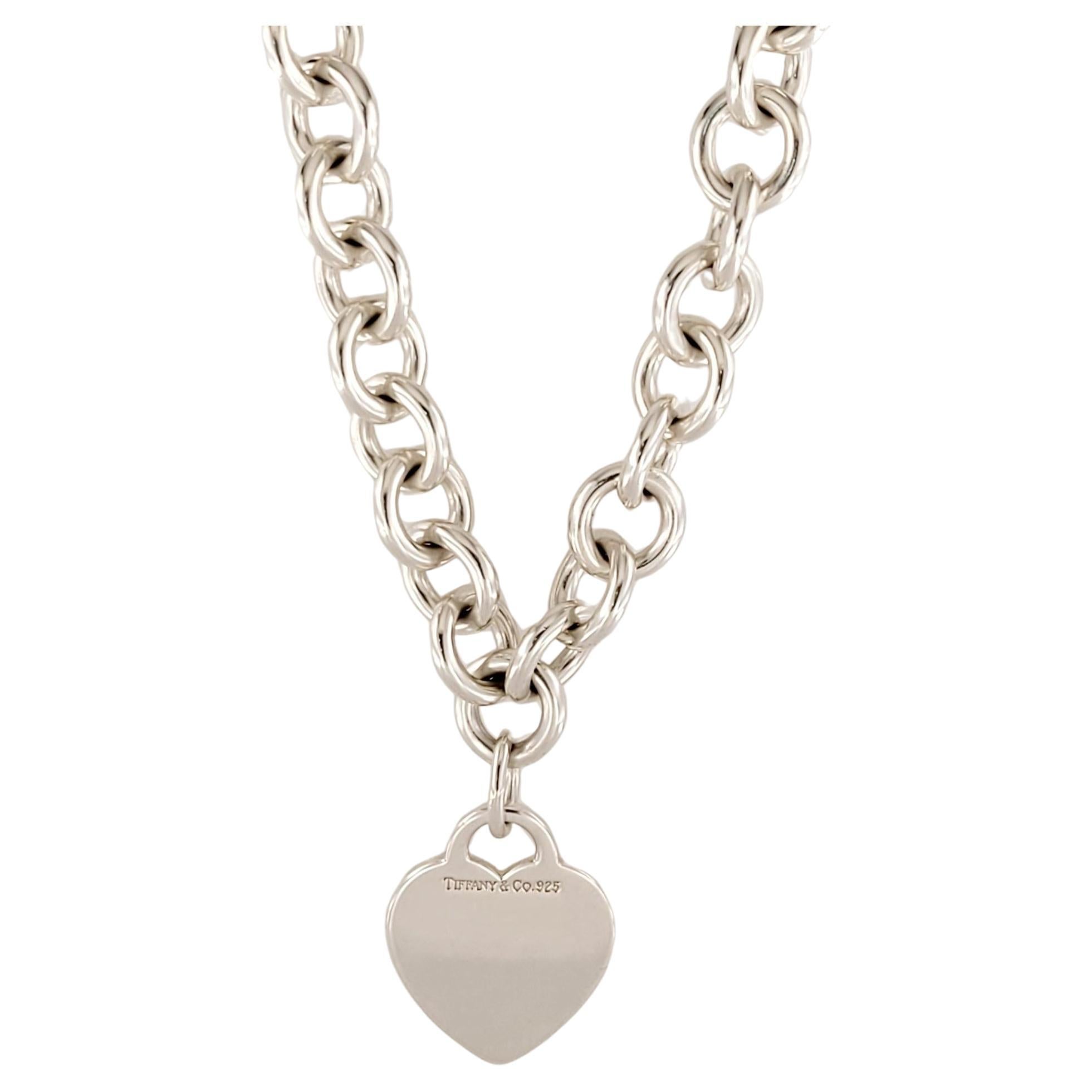 Tiffany & Co.  Collier pendentif cœur en argent sterling 925