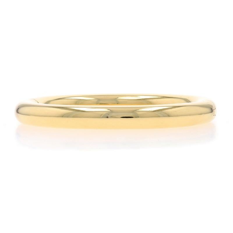Marke: Tiffany & Co.

Metallgehalt: 18k Gelbgold

Stil: Scharnier-Armreif
Verschluss-Typ: Tab Box Schließe

Messungen

Innerer Umfang: 6 3/4