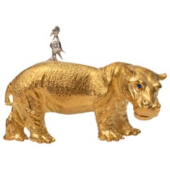 Tiffany & Co. Hippopotamus Brooch, 18 Karat Gold