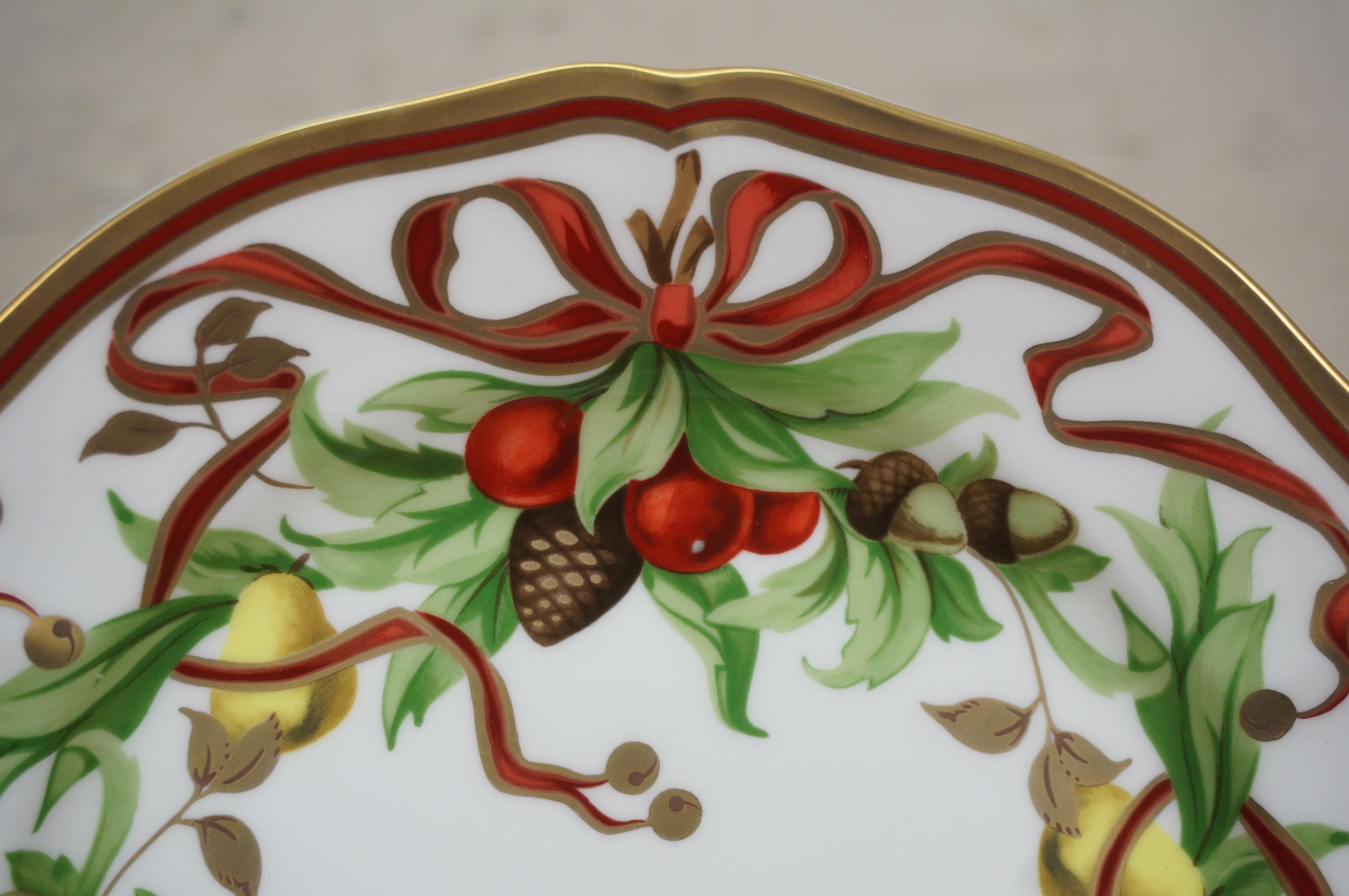 Porcelain Tiffany & Co Holiday Bread Butter Salad Christmas Garland Ribbon Plate 8