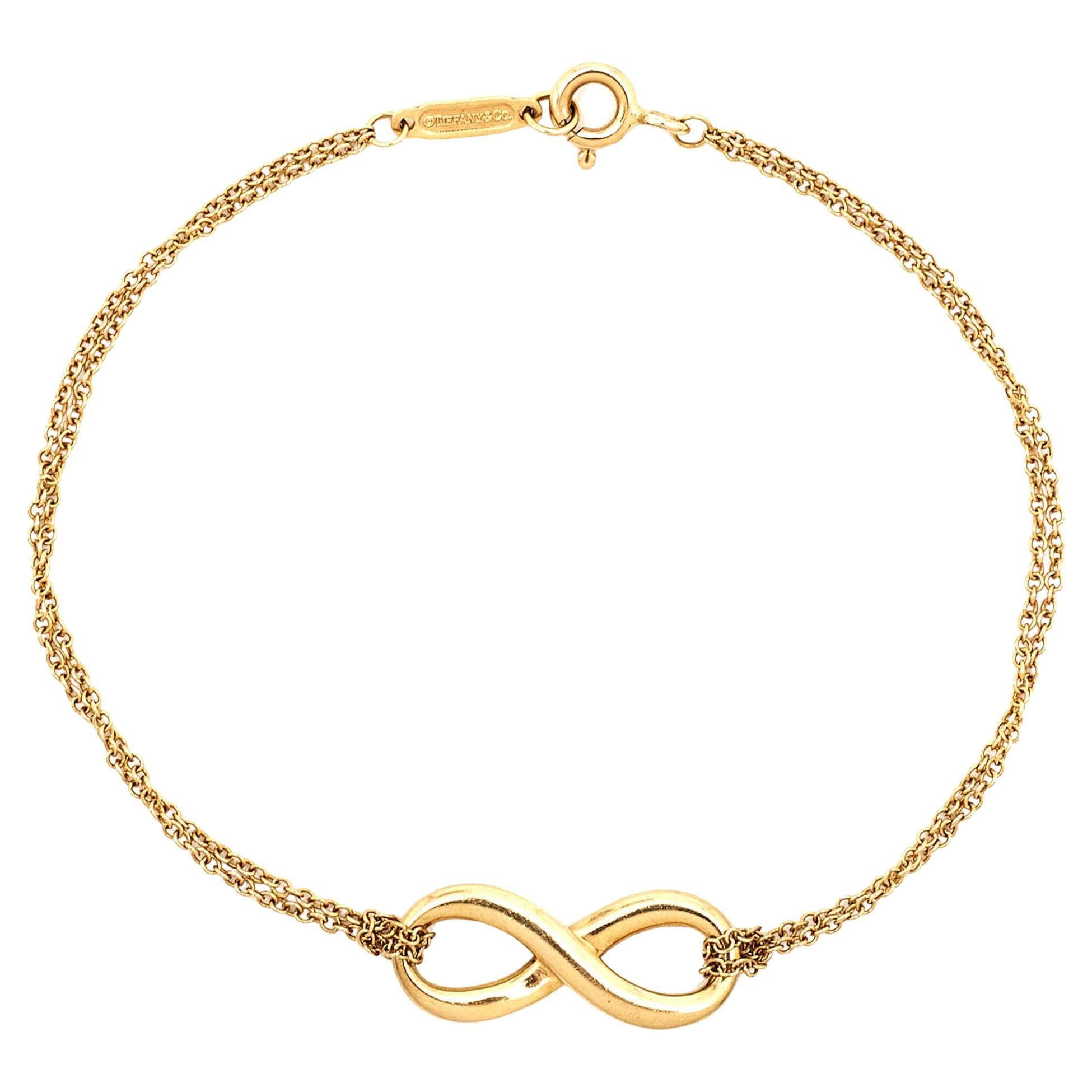 Tiffany & Co. Bracelet chaîne Infinity en or jaune 18 carats en vente
