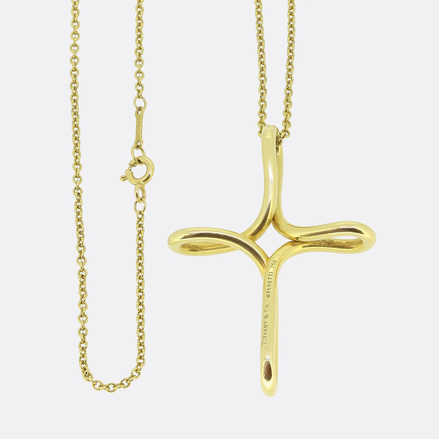 Tiffany & Co. Infinity Cross Pendant Necklace In Good Condition For Sale In London, GB