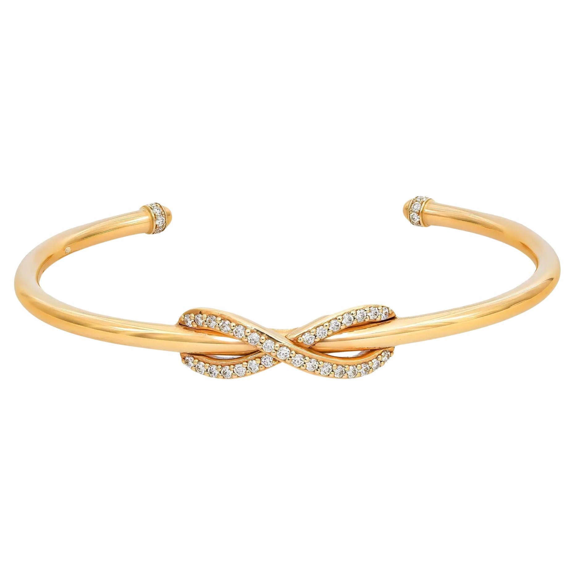 Tiffany & Co. Bracelet manchette Infinity en or jaune 18 carats, taille moyenne en vente