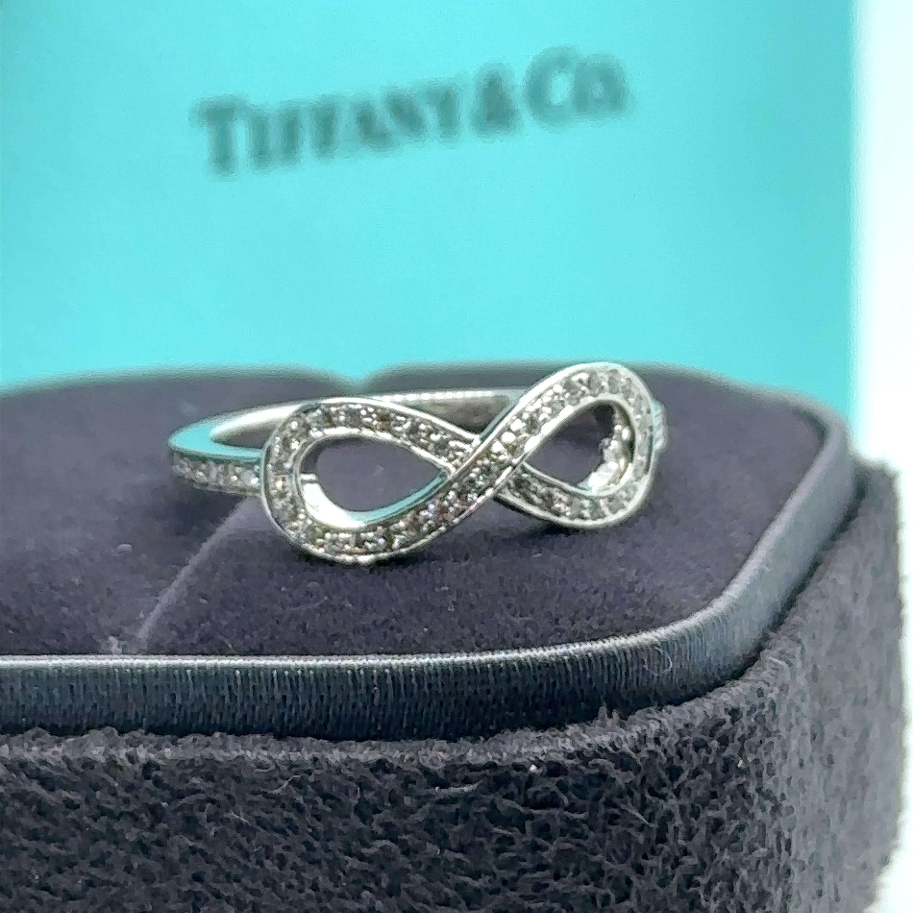 Tiffany & Co Infinity Diamond Ring 0.25 Carat 7