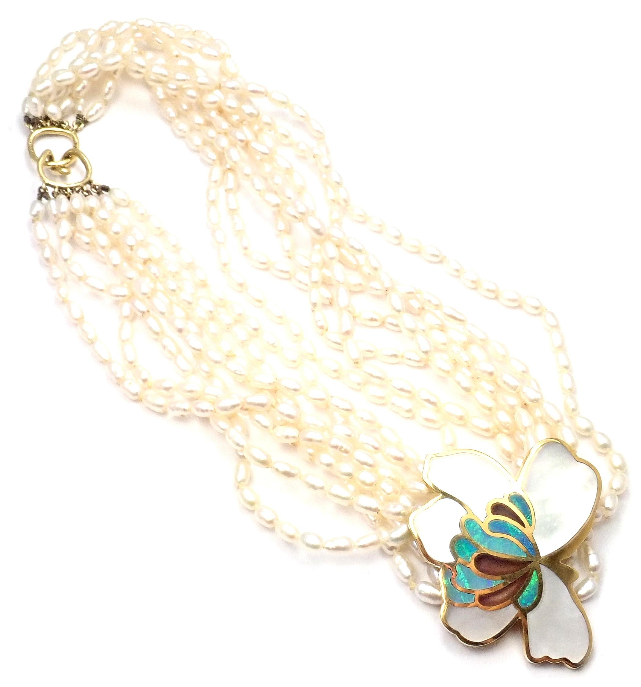 Tiffany & Co. Inlaid Mother of Pearl Opal Flower Yellow Gold Pendant Necklace For Sale 1