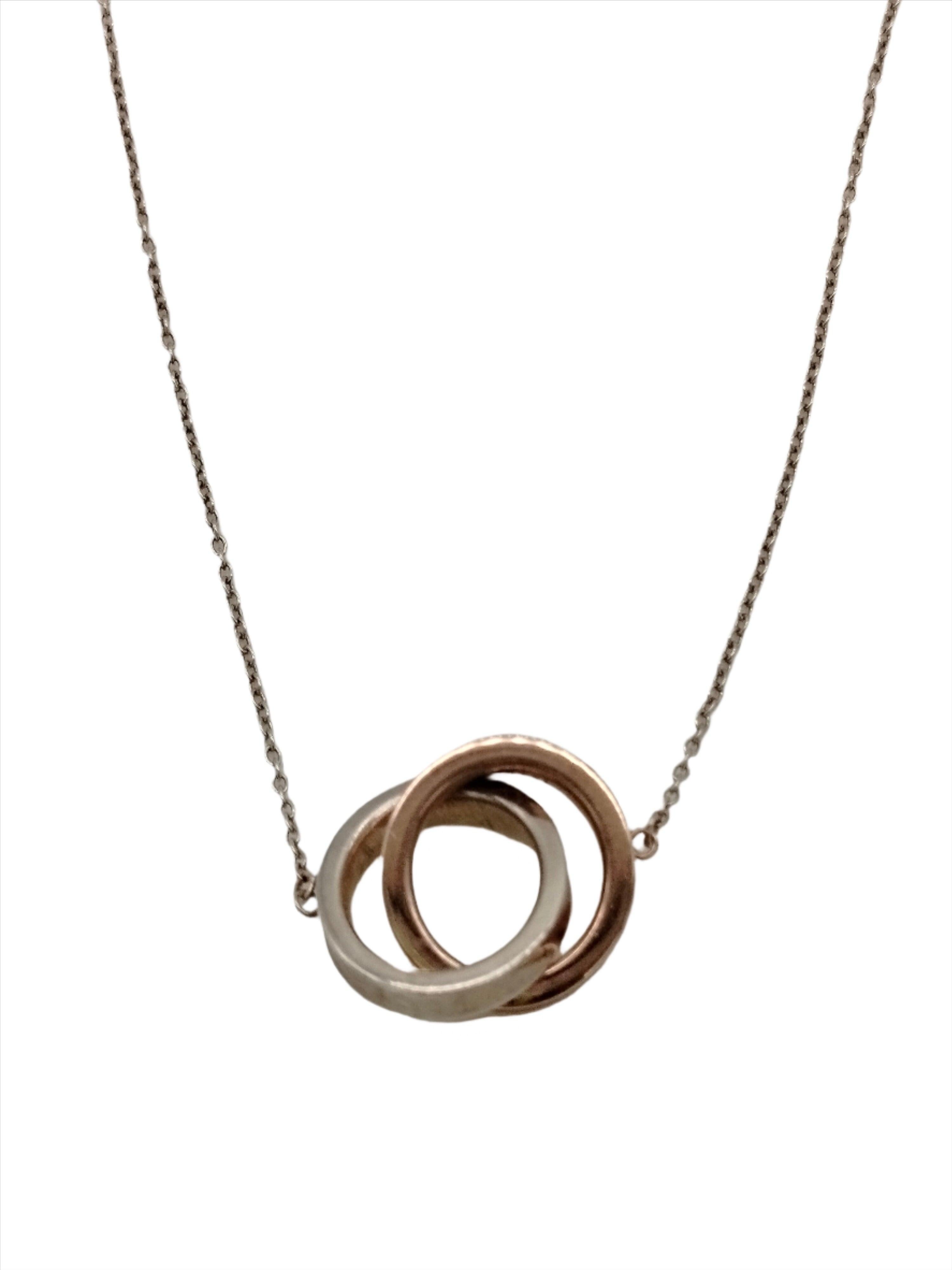 Die Tiffany 1837™ Collection erinnert mit Stolz an das Gründungsjahr von Tiffany und zeichnet sich durch glatte, elegante Linien aus. Ein Paar ineinander verschlungener Kreise kann jedem Anlass eine moderne Note verleihen. Einschluss：box,