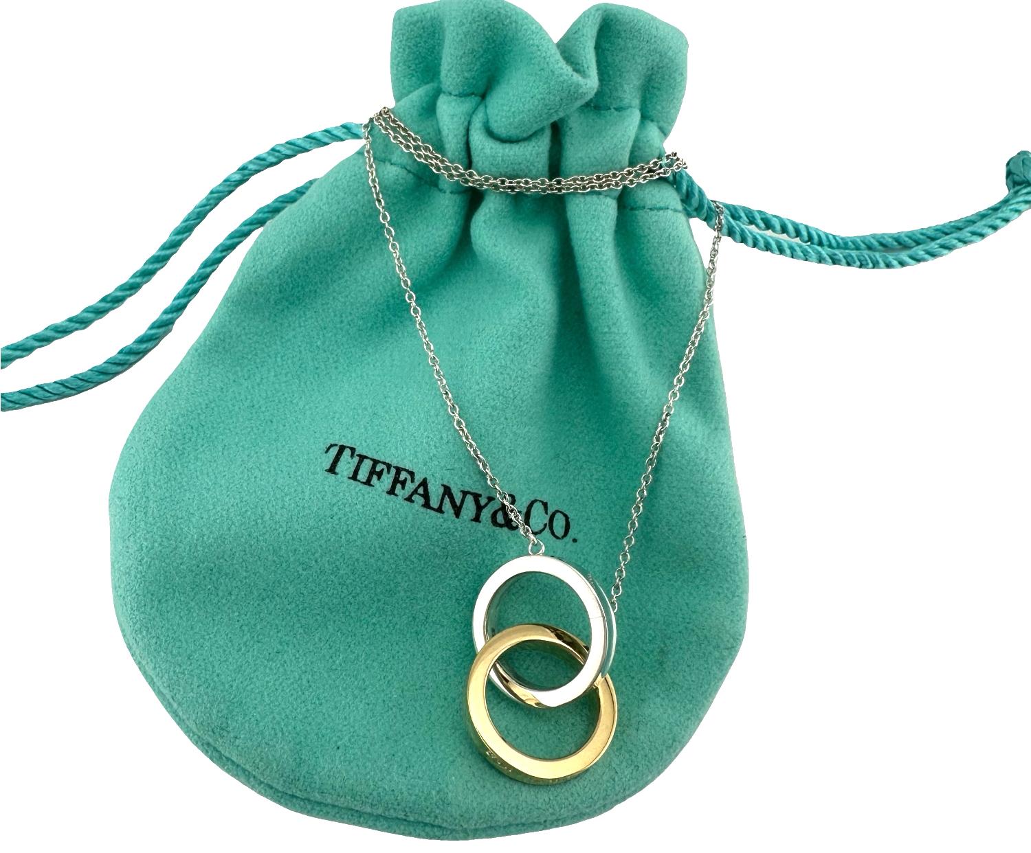 Women's or Men's Tiffany & Co Interlocking Circles Pendant in Sterling Silver & 18k Yellow Gold For Sale