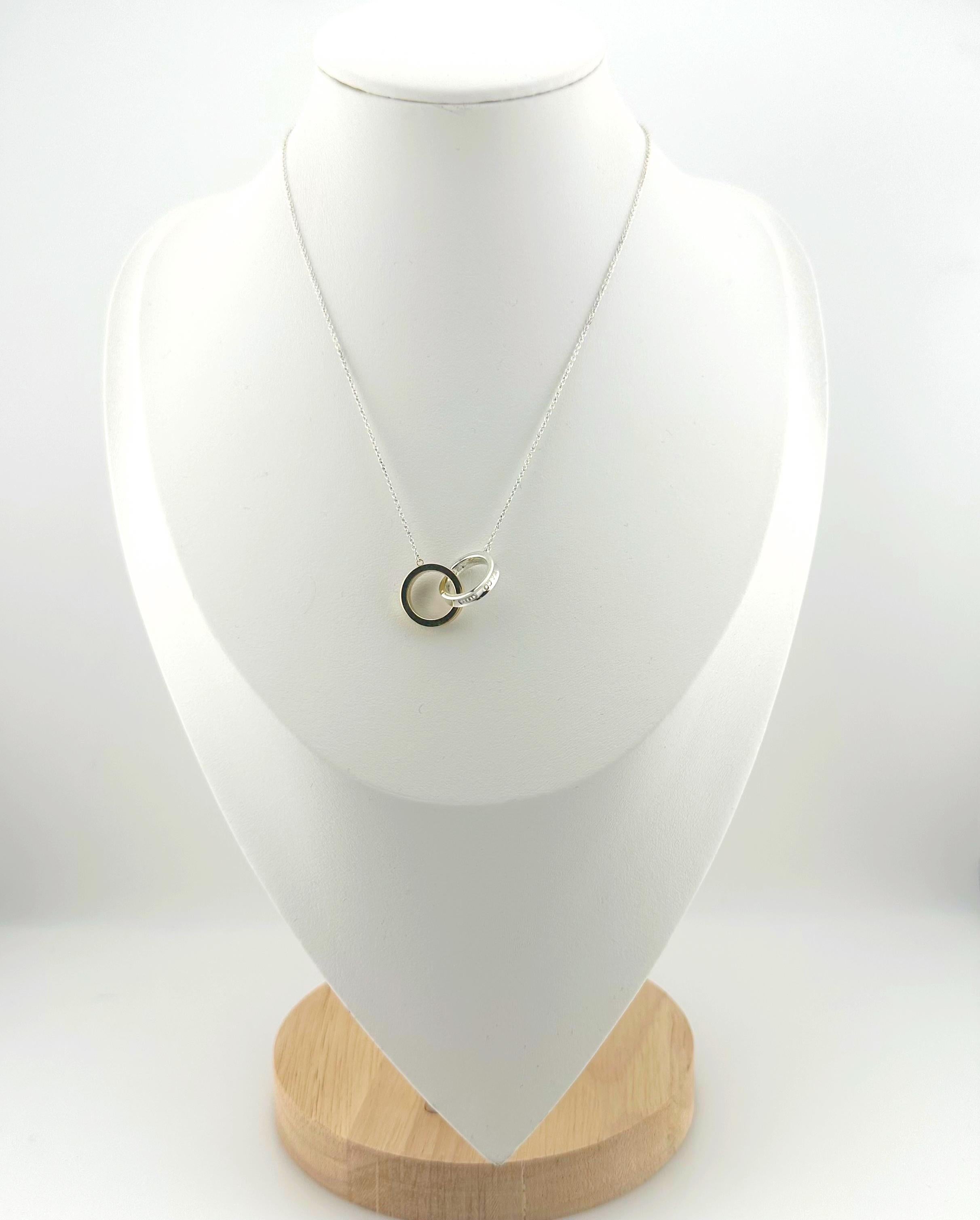 Tiffany & Co Interlocking Circles Pendant in Sterling Silver & 18k Yellow Gold For Sale 3
