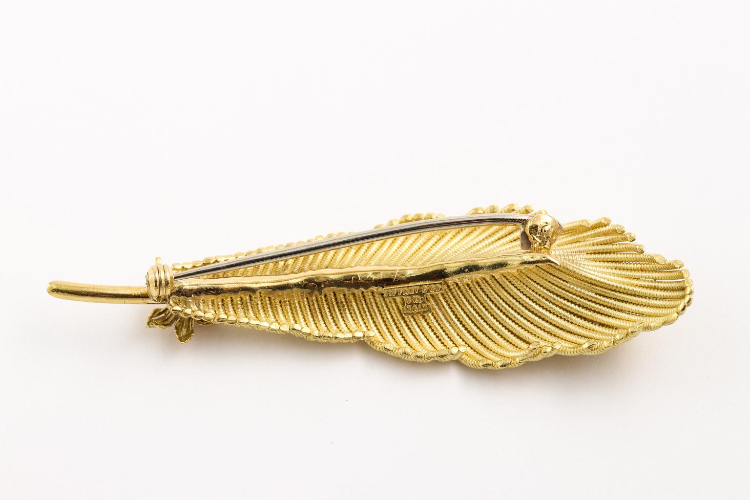 Tiffany & Co. Intricate 18 Karat Yellow Gold Ruby Feather Pin Brooch 5