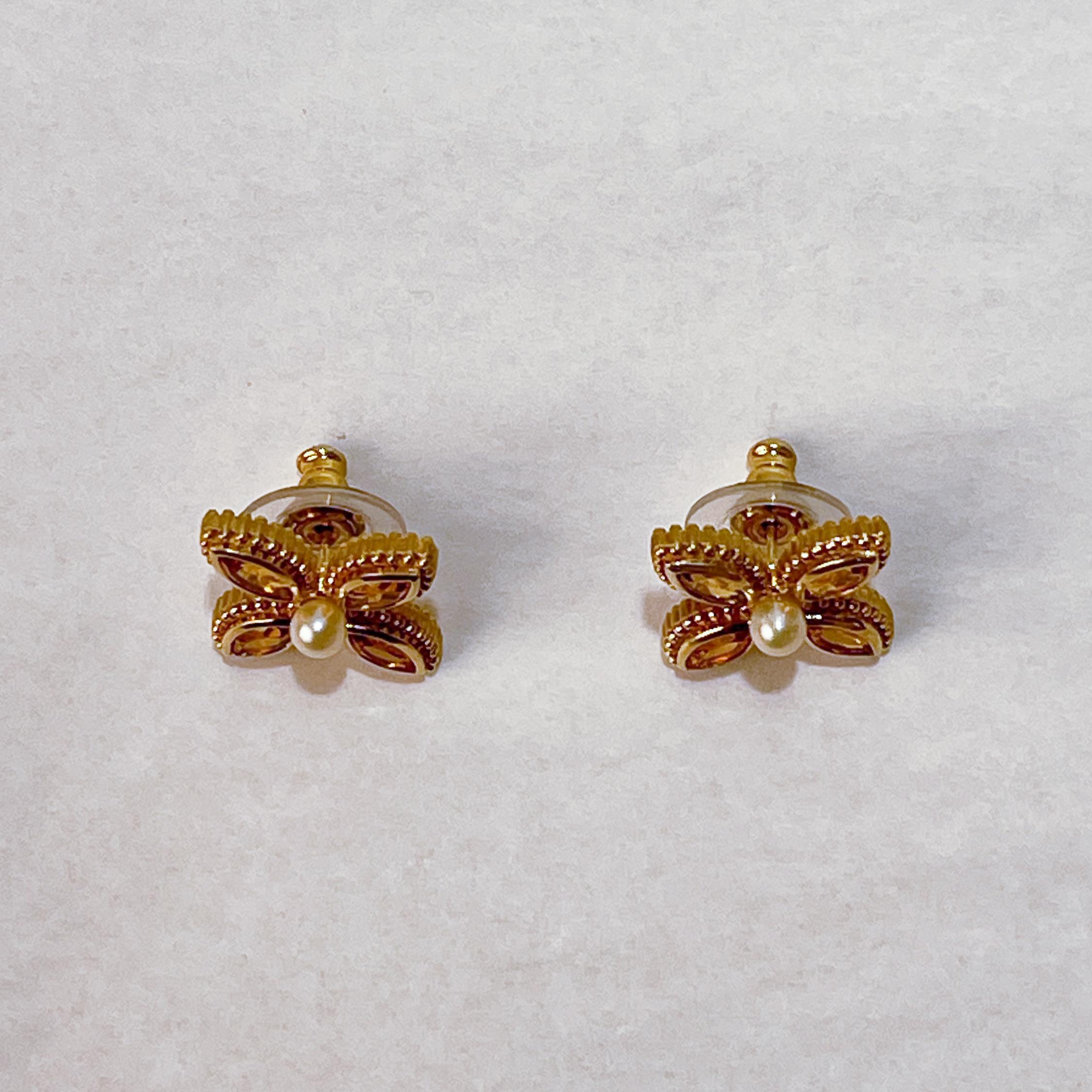 Tiffany & Co Iridesse 18 Karat Gold Citrine and Pearl Stud Earrings In Good Condition In Philadelphia, PA