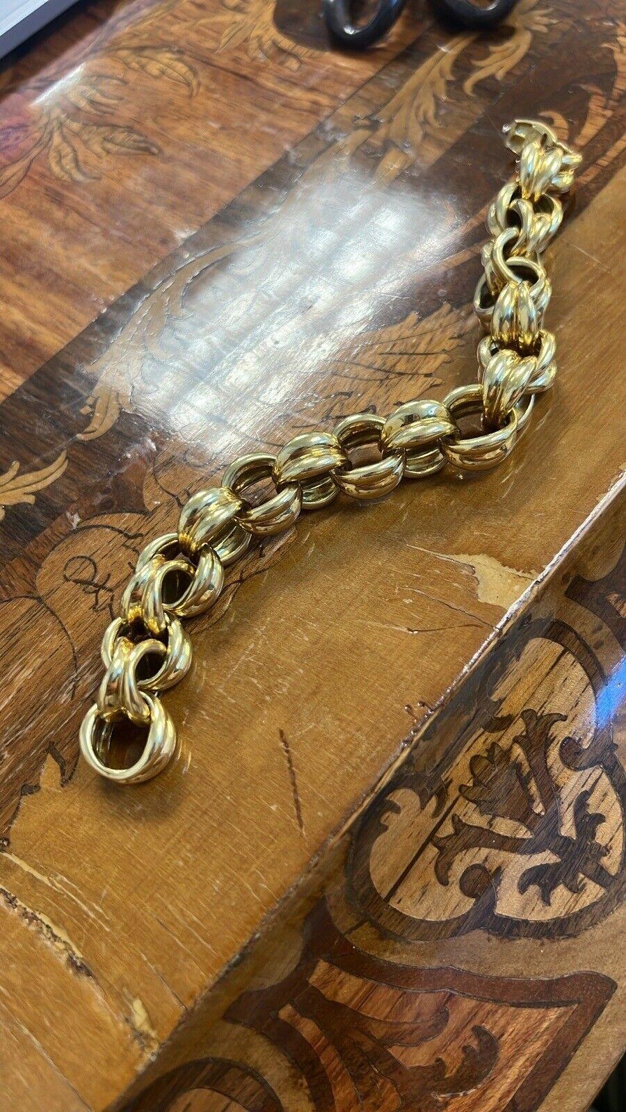 Tiffany & Co. Italy 18k Yellow Gold Link Bracelet Circa 1980s

Here is your chance to purchase a beautiful and highly collectible designer bracelet.  

It is made of 18k yellow gold byTiffany and Co. 
The links are round and the width is 1/2 of an