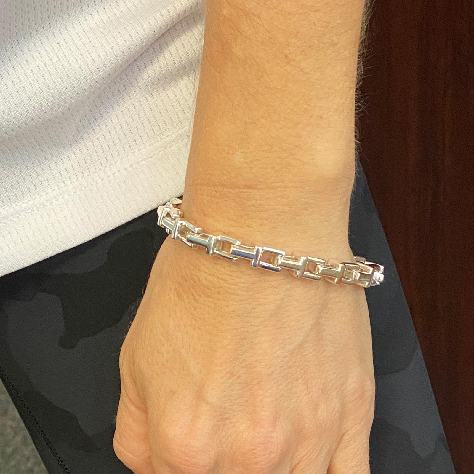 Tiffany & Co. Italien T Link Sterling Silber Armband im Zustand „Hervorragend“ in Boca Raton, FL