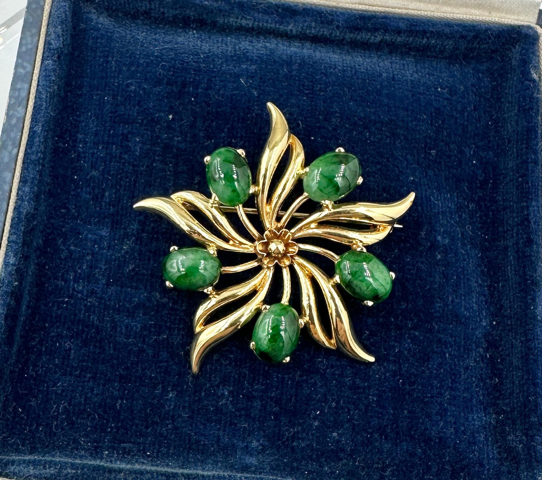 Tiffany & Co. Alfiler Broche Jade Oro Amarillo 14 Kilates Antiguo Retro Tiffany en venta 1