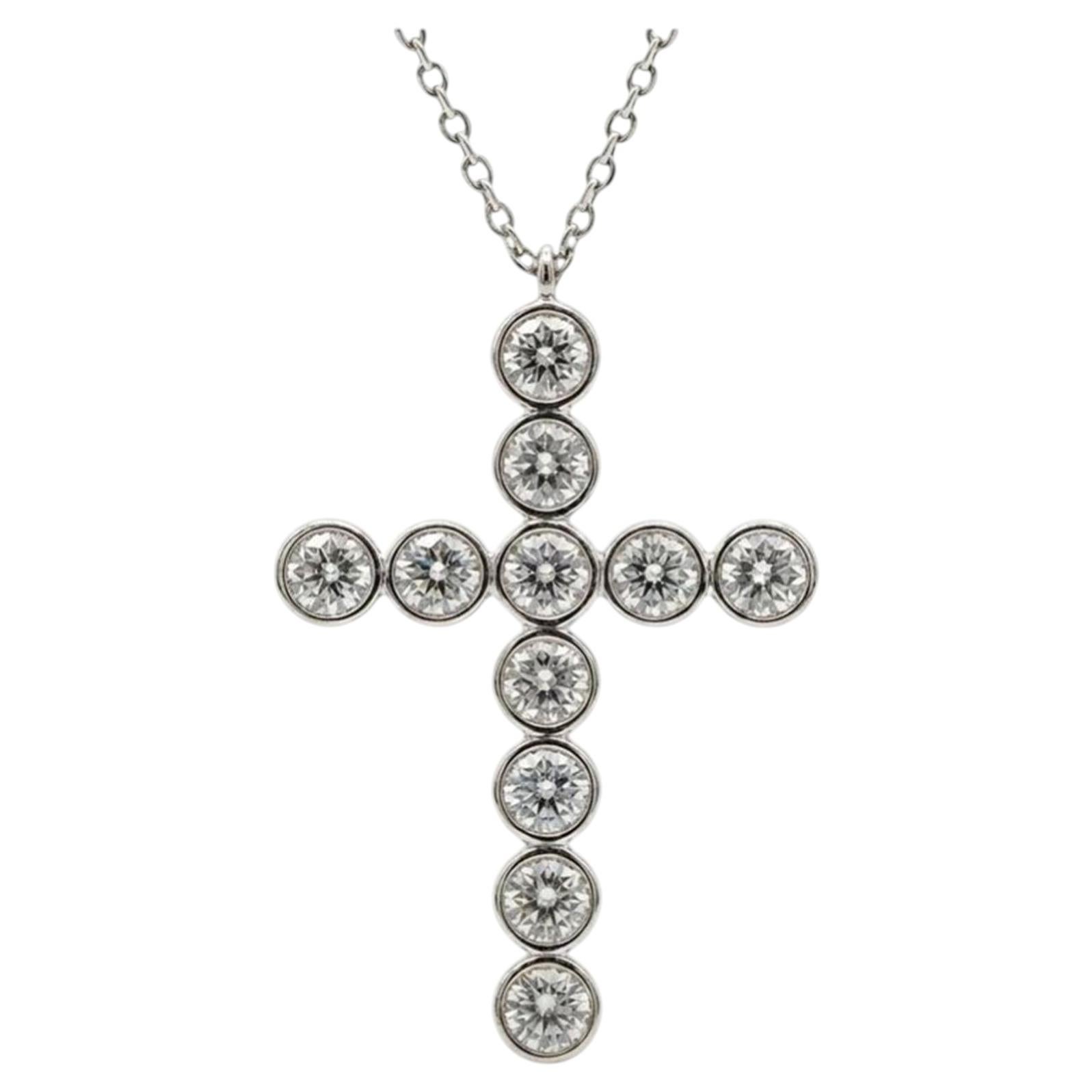 Tiffany & Co. Collana con croce di diamanti Jazz in platino da 1,30 carati totali