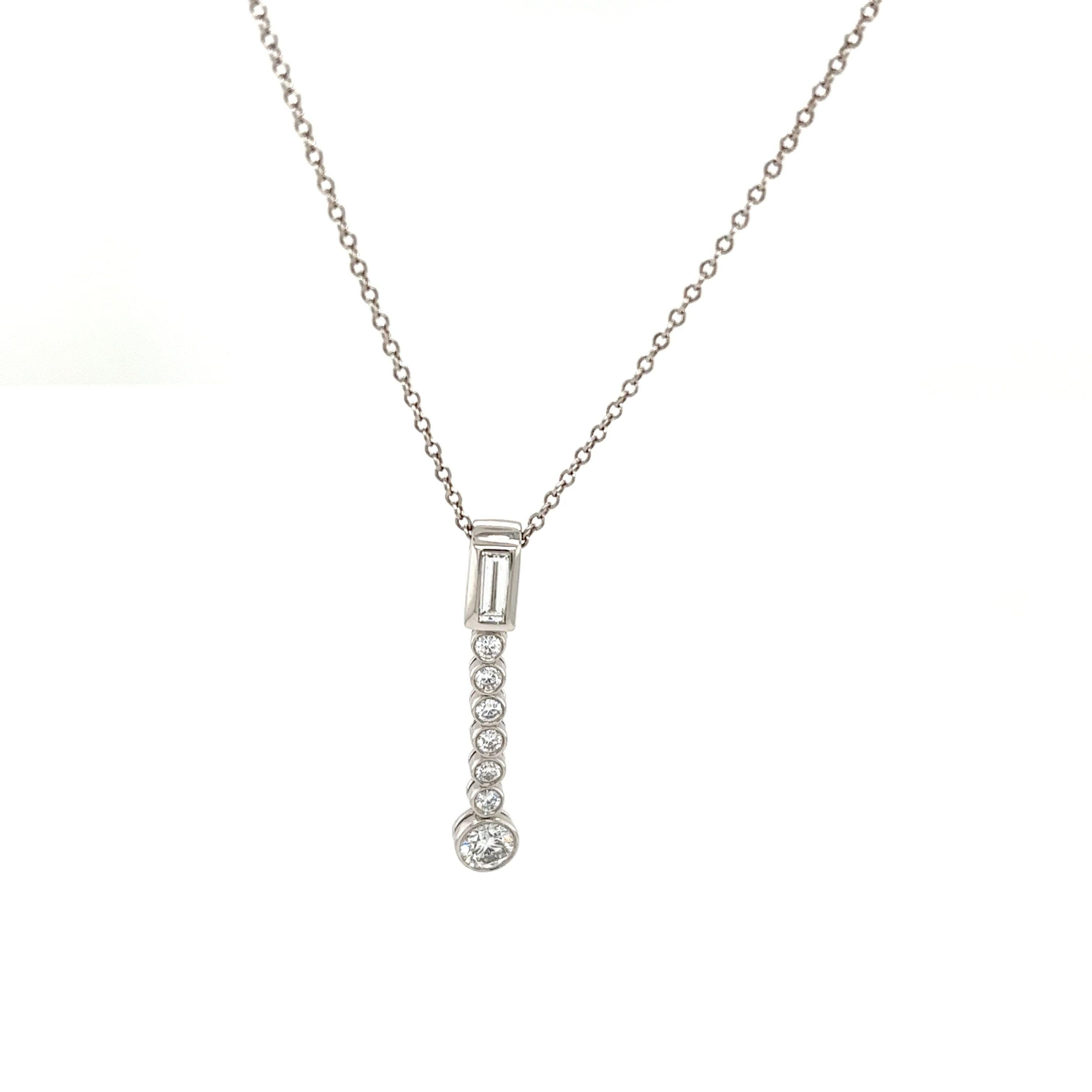 Tiffany & Co. Jazz Diamond Drop Pendant Necklace Set in Platinum  In Excellent Condition For Sale In London, GB