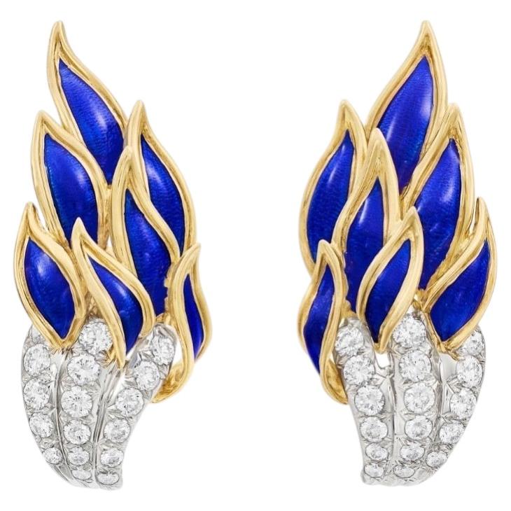 Boucles d'oreilles Tiffany & Co Jean Schlumberger en or 18 carats, émail bleu et diamants en vente