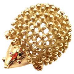 Tiffany & Co Jean Schlumberger Hedgehog Sweet Yellow Gold Brooch Pin