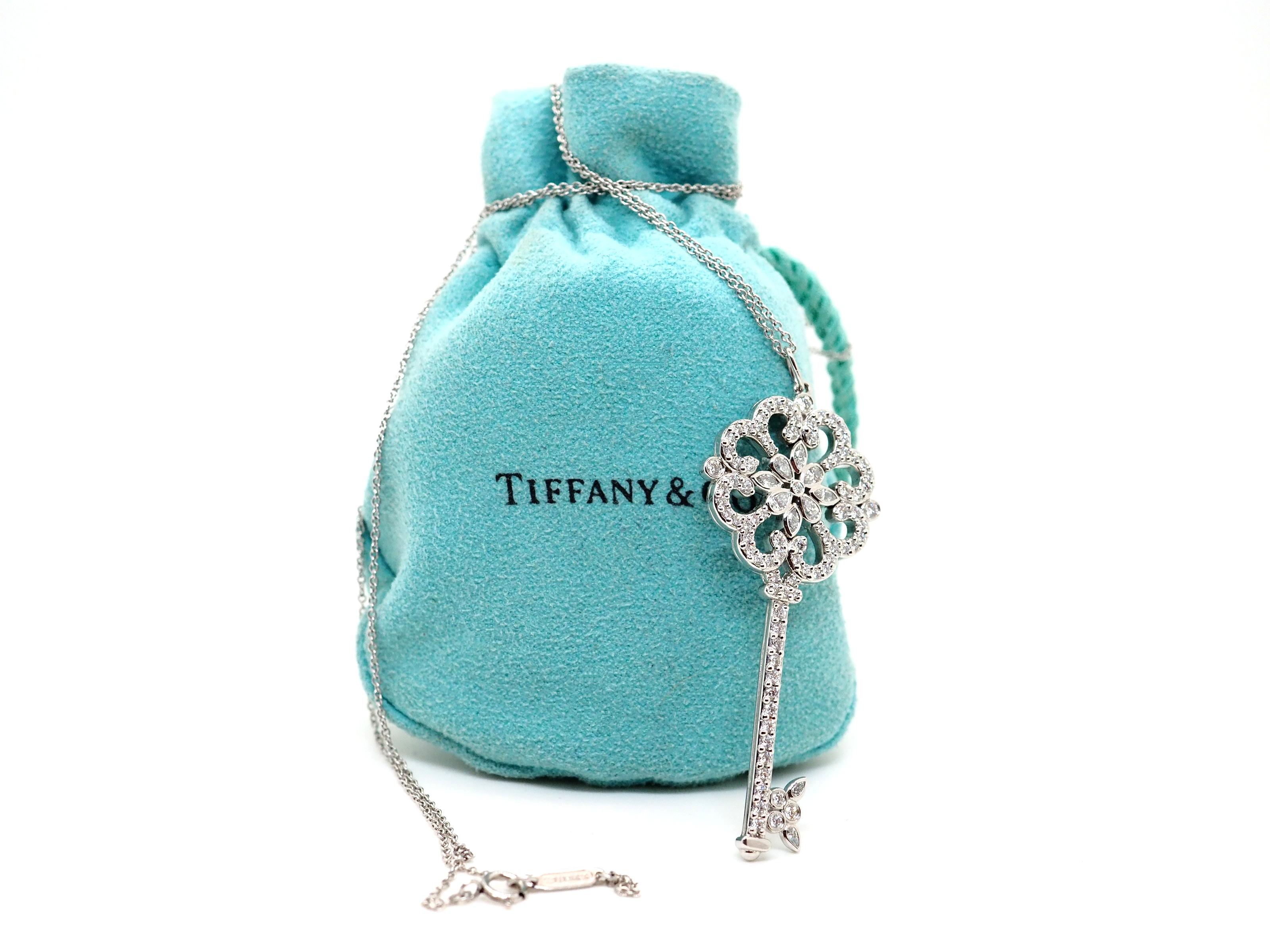 Tiffany & Co. Key Platinum Diamond Necklace Primerose 0.98 Carat In Excellent Condition For Sale In Geneva, CH