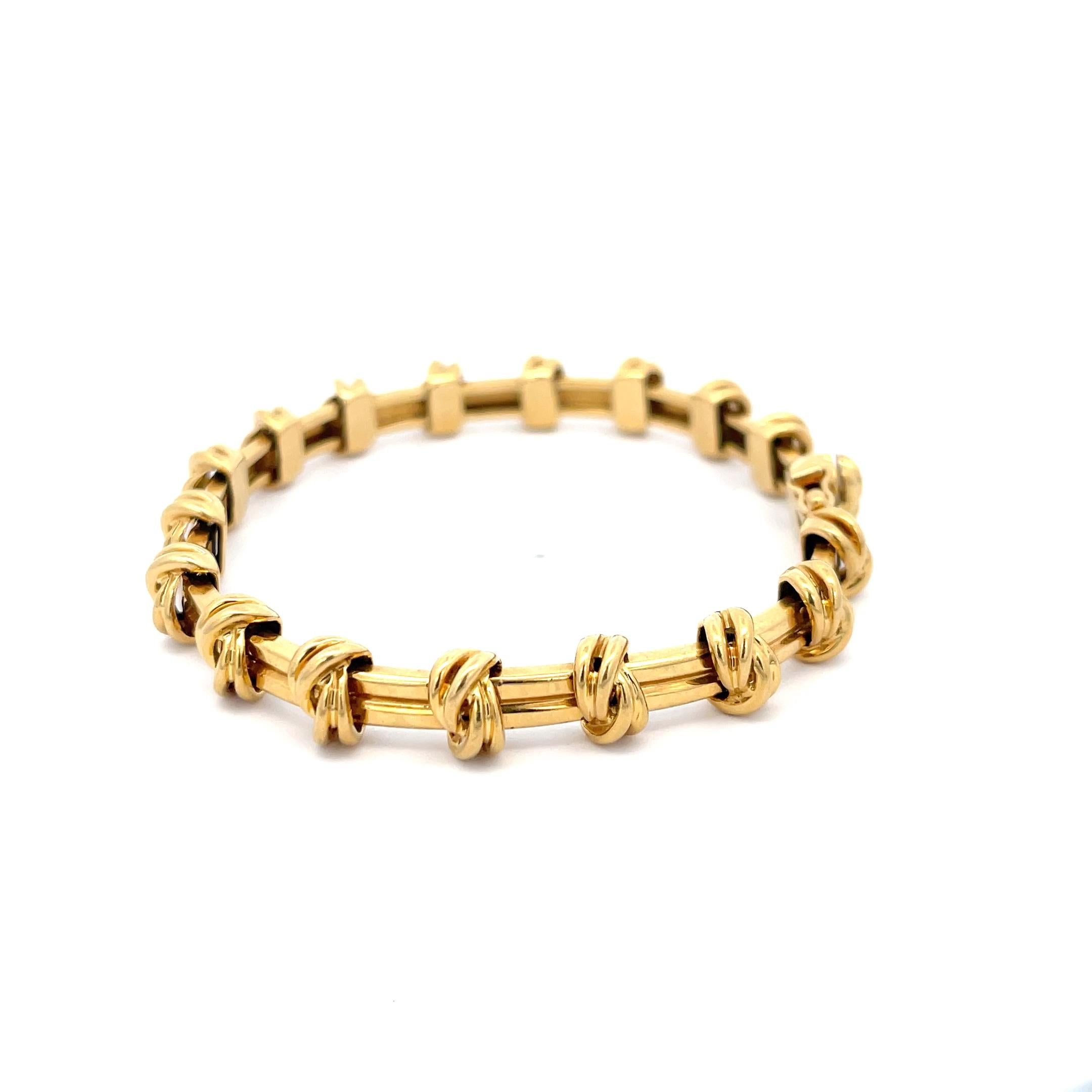Tiffany & Co. Knot Bracelet 18K Yellow Gold In Good Condition In Dallas, TX