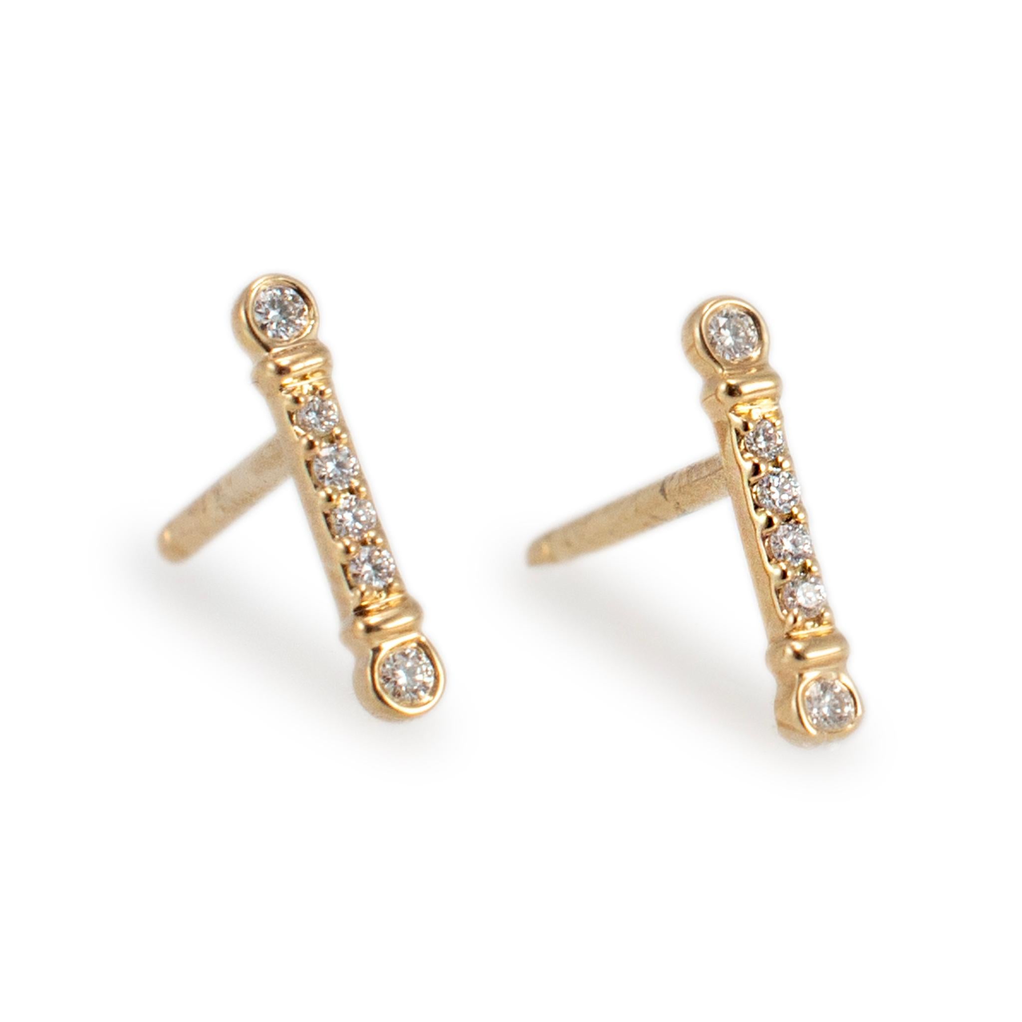Tiffany & Co. Damen 18 Karat Gelbgold Fleur de Key Bar Diamant-Ohrstecker (Rundschliff)