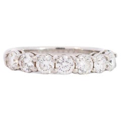 Tiffany & Co. Damen-Ehering aus Platin mit halber Eternity-Diamant