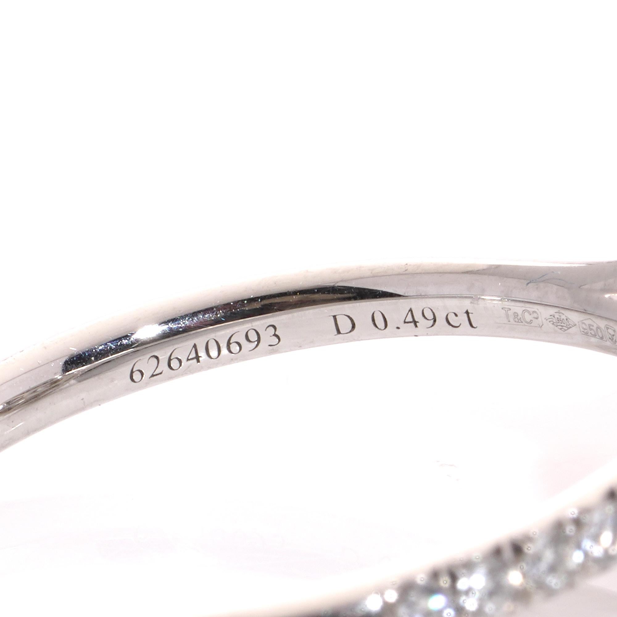 Damen-Halo-Ring aus Platin mit Diamanten von Tiffany & Co im Angebot 5