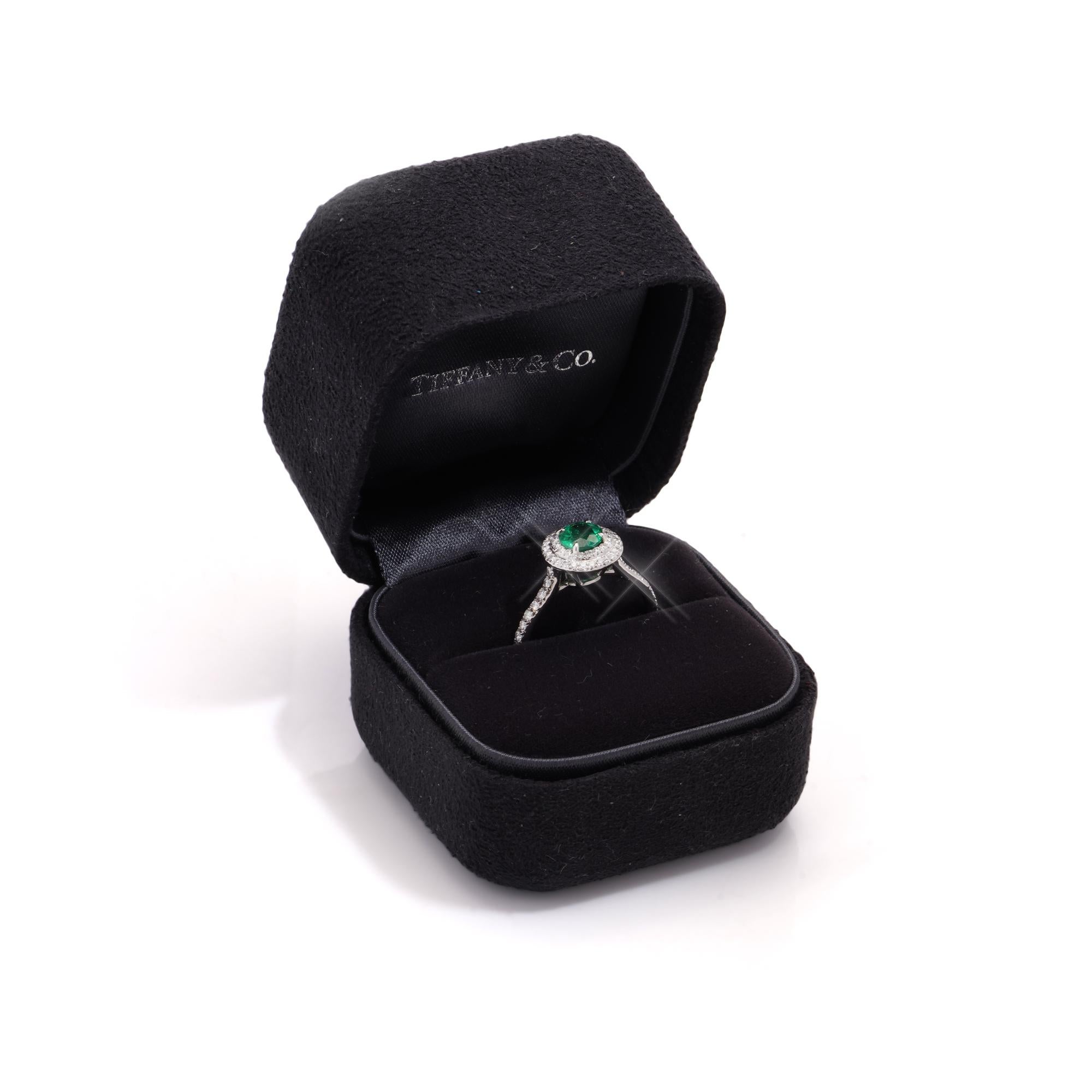 Tiffany & Co ladies platinum emerald and diamond ring For Sale 3