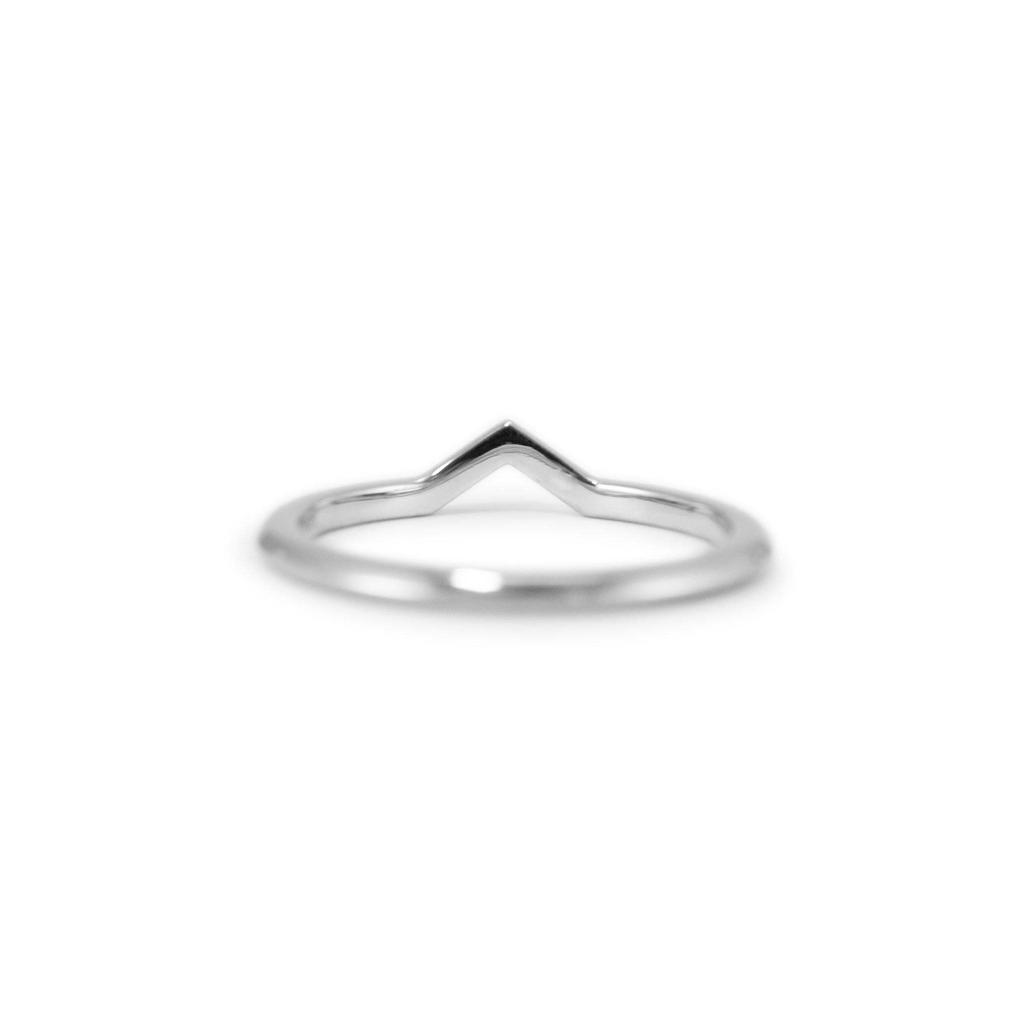 Tiffany & Co. Ladies Platinum V Wedding Band Ring 1