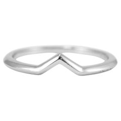 Tiffany & Co. Ladies Platinum V Wedding Band Ring