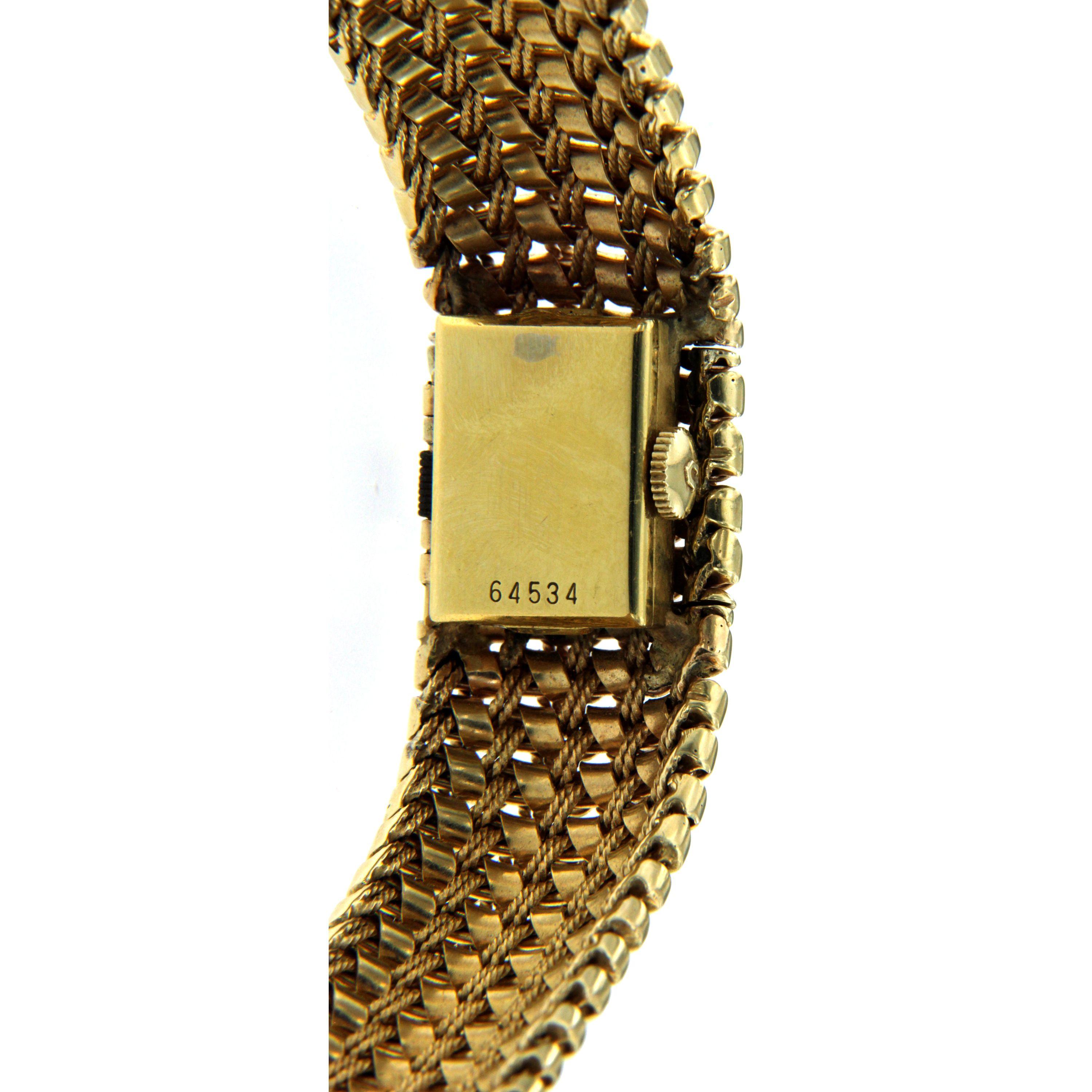 Tiffany & Co Ladies Yellow Gold Bracelet Watch In Excellent Condition In Napoli, Italy