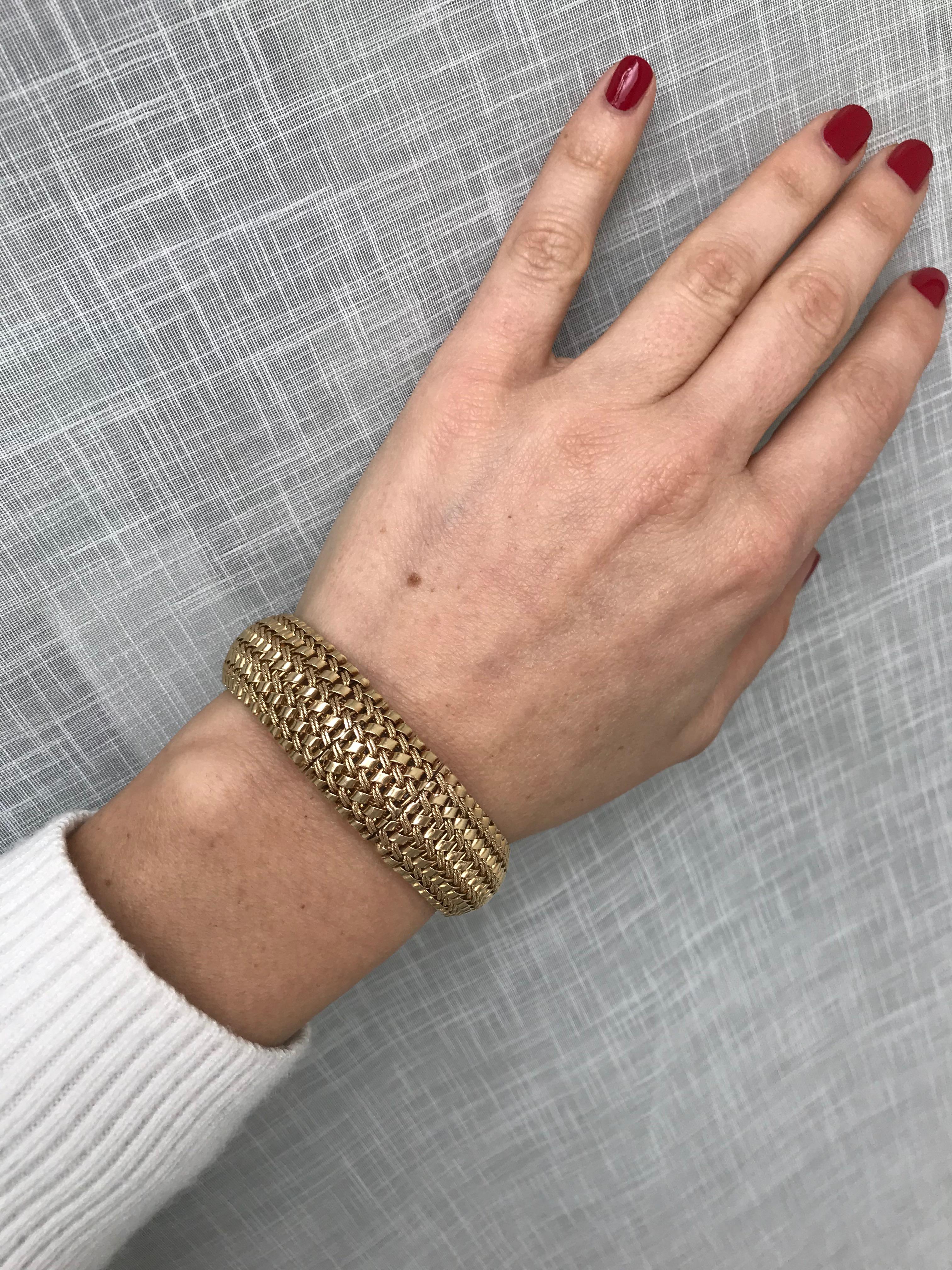 Tiffany & Co Ladies Yellow Gold Bracelet Watch 1