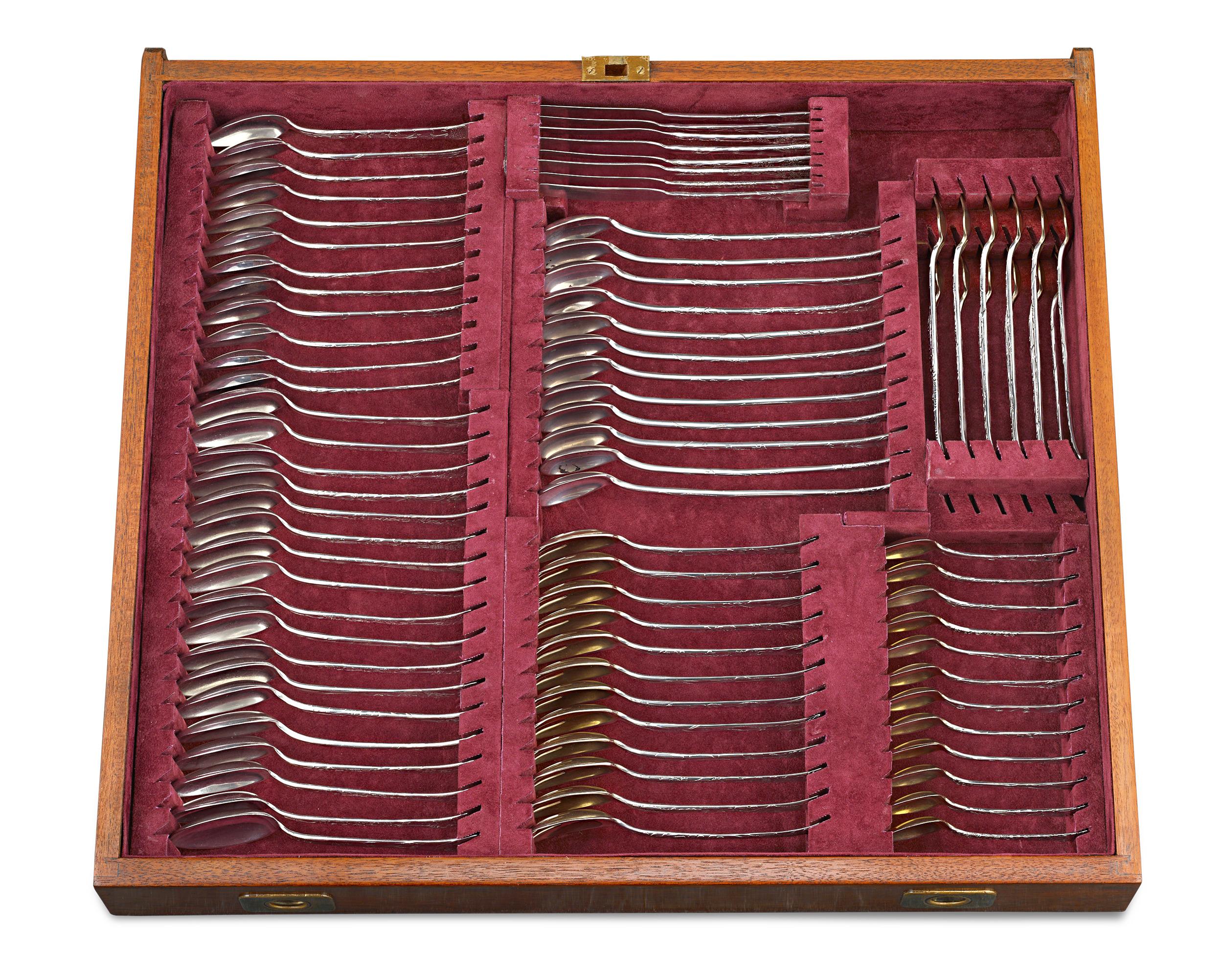 19th Century Tiffany & Co. Lap-Over Edge Flatware Service, 248 Pieces For Sale