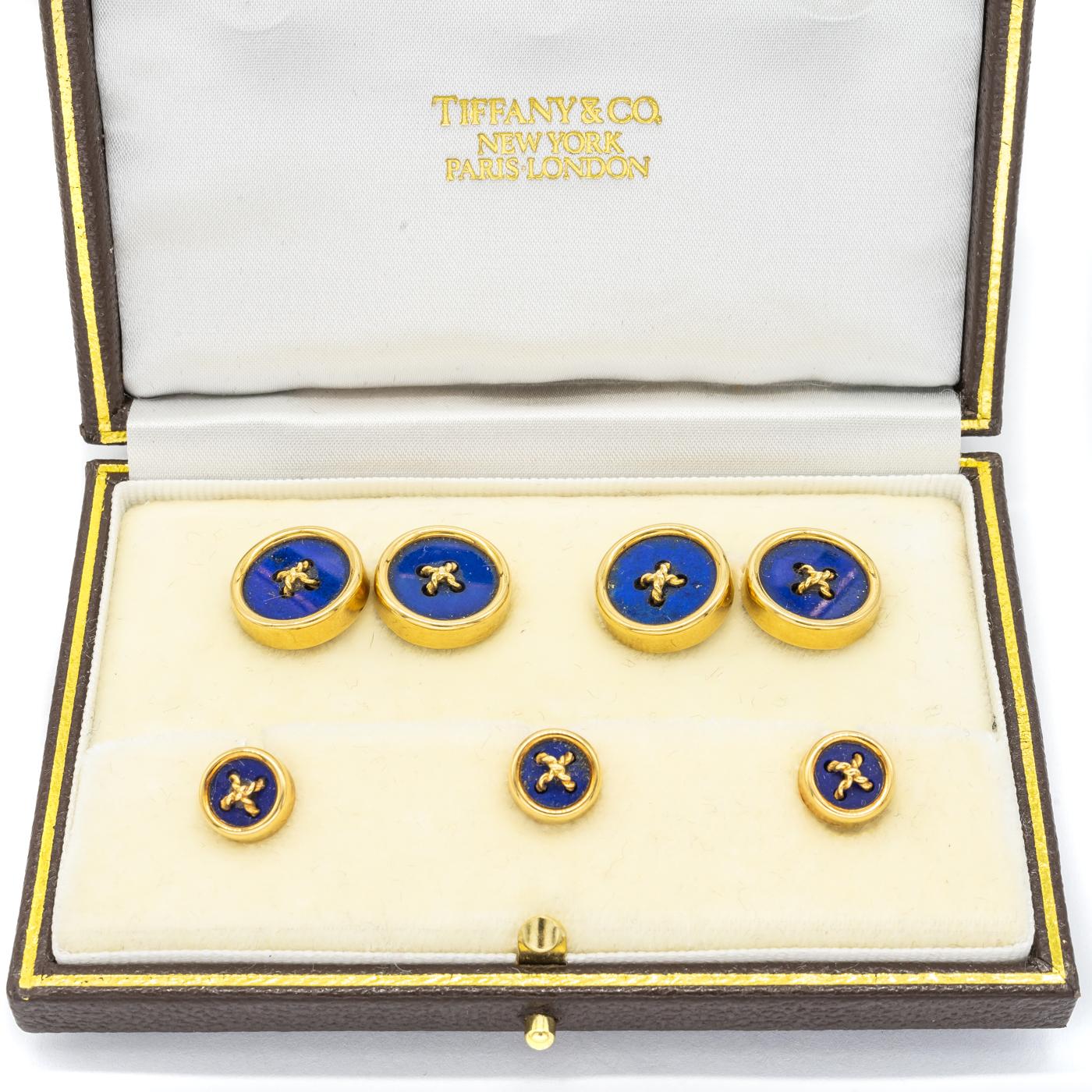 Contemporain Tiffany & Co. Ensemble habillé en lapis-lazuli et or, circa 1970 en vente