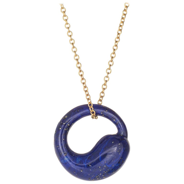 Tiffany & Co. Lapis Lazuli Eternal Circle Necklace Estate 18 Karat Gold Peretti